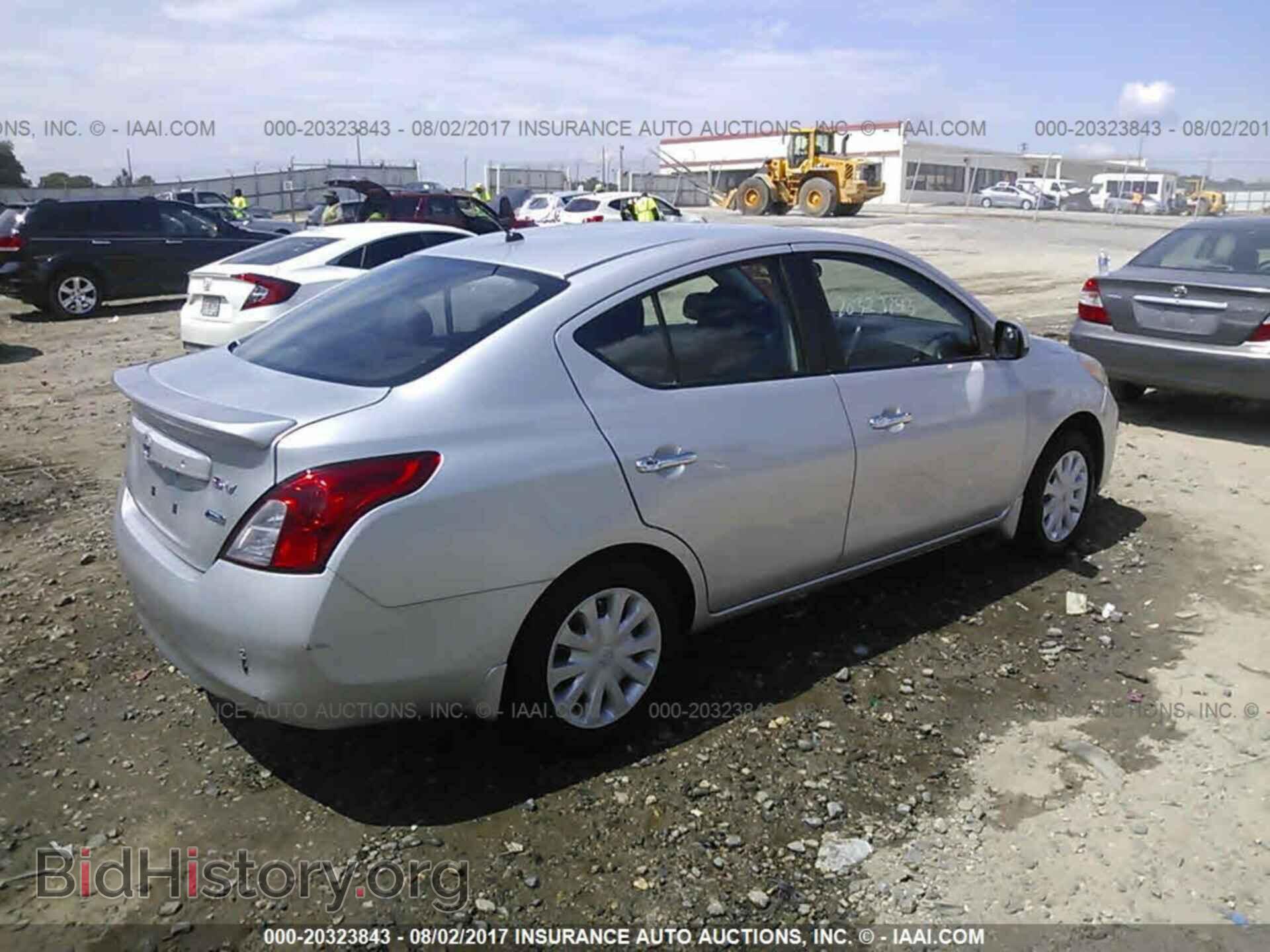 2012 Nissan Versa - VIN: 3N1CN7AP1CL898458 - Фото 4
