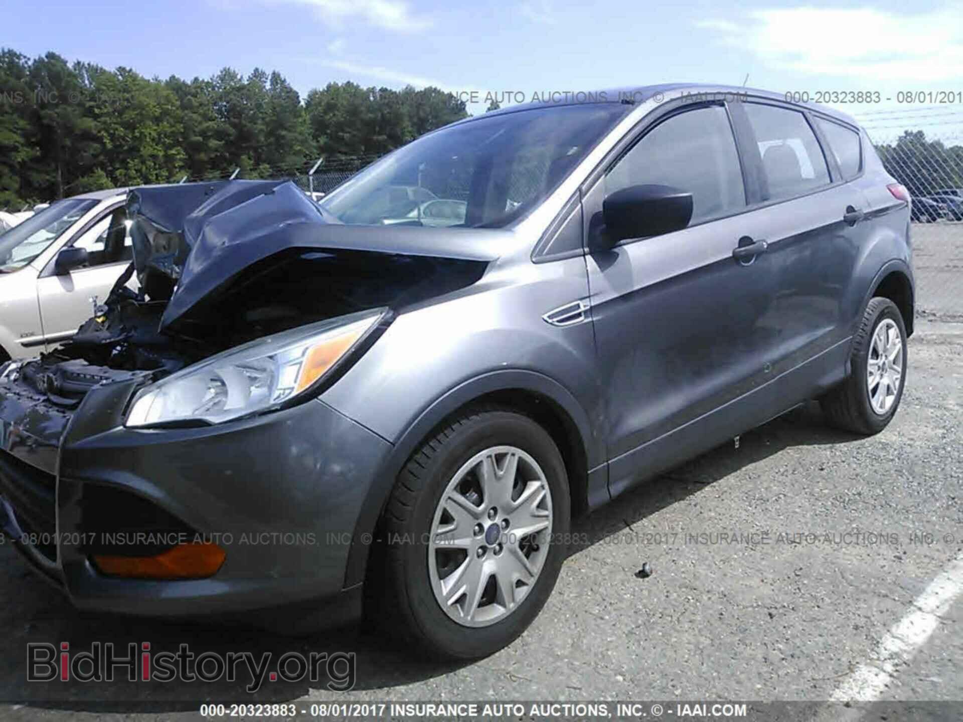 2014 Ford Escape - VIN: 1FMCU0F72EUC01335 - Фото 2