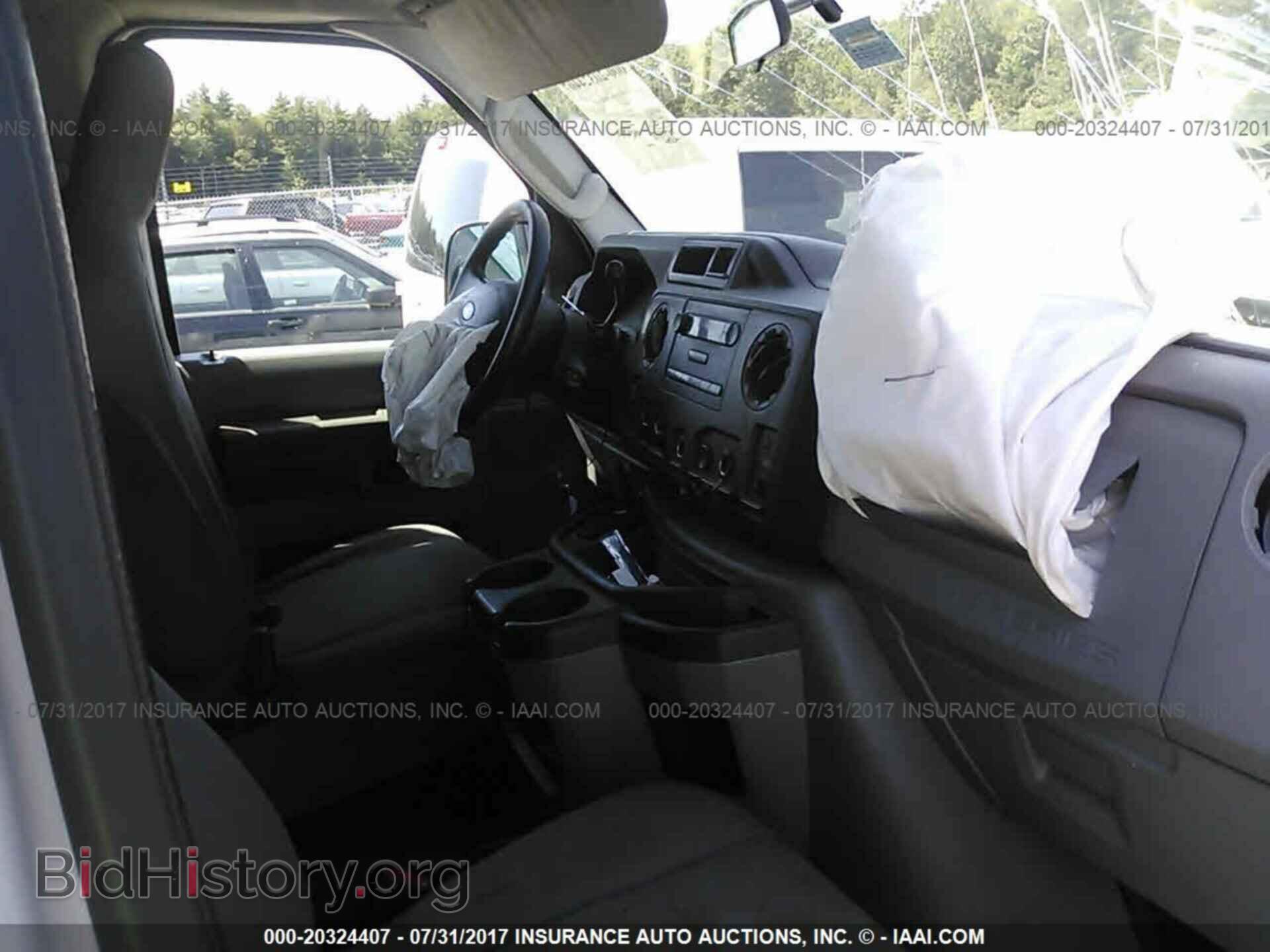2011 Ford Econoline - VIN: 1FTNE2EW1BDA92005 - Фото 5