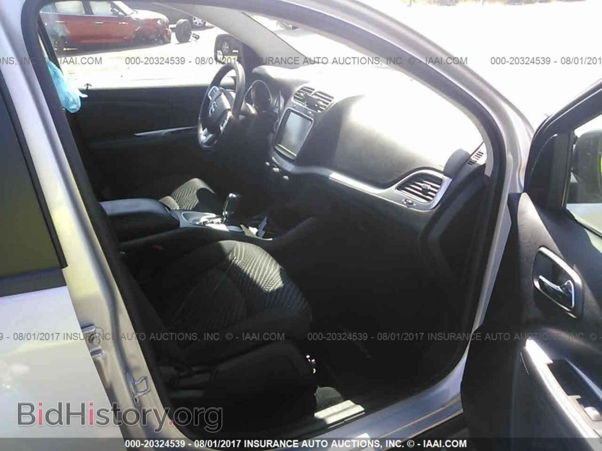 2014 Dodge Journey - VIN: 3C4PDCBG1ET173938 - Фото 5