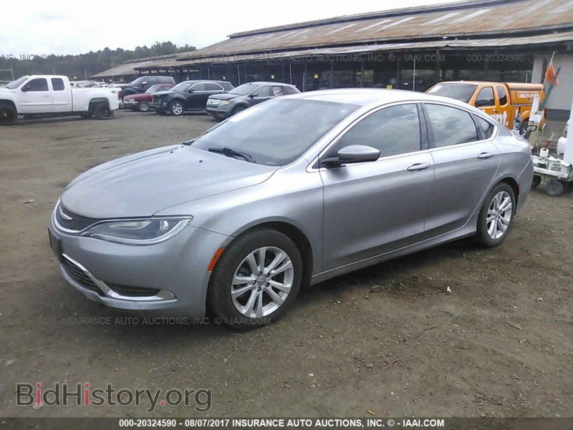 2015 Chrysler 200 - VIN: 1C3CCCAB5FN725552 - Фото 2