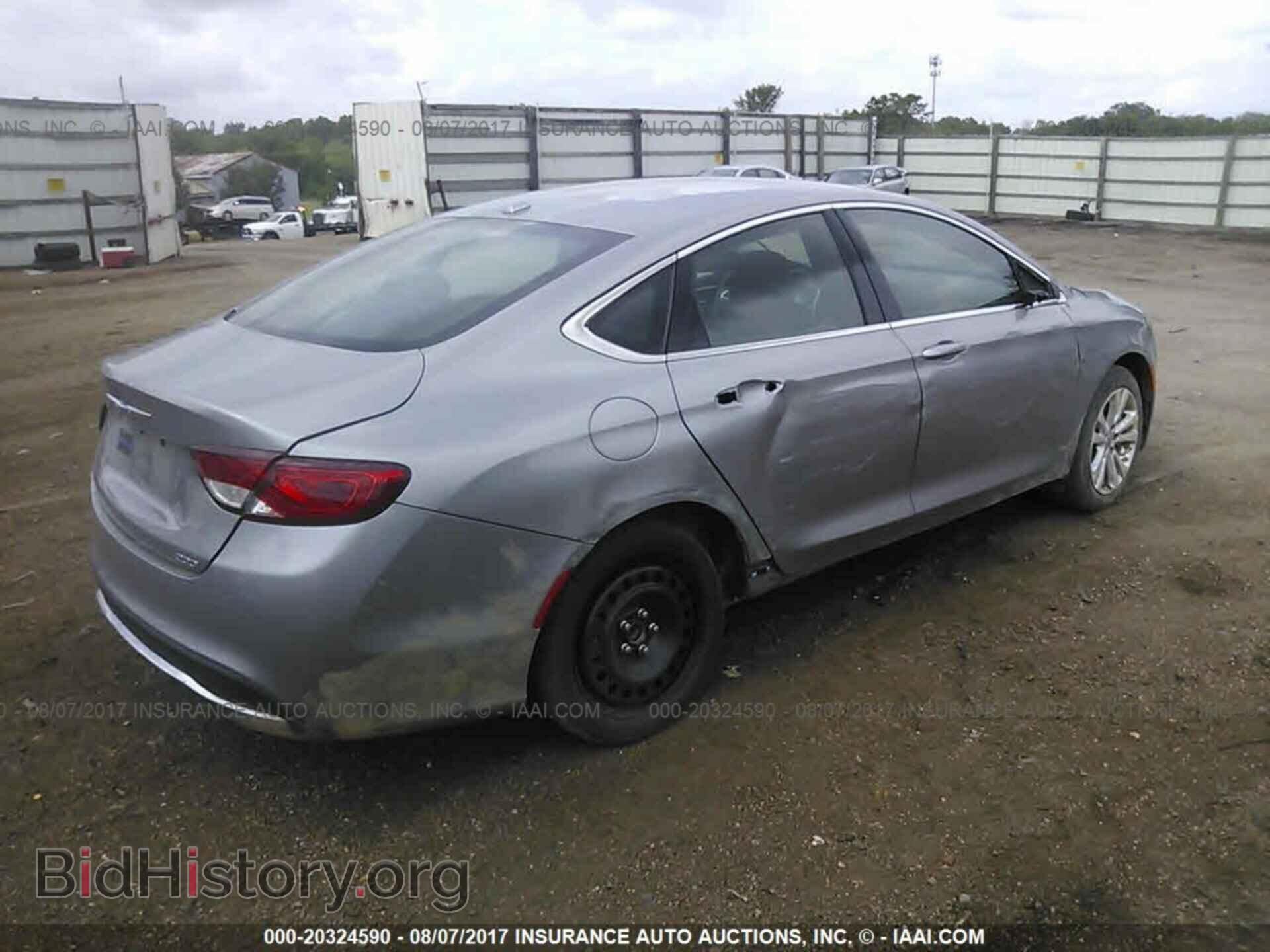 2015 Chrysler 200 - VIN: 1C3CCCAB5FN725552 - Фото 4