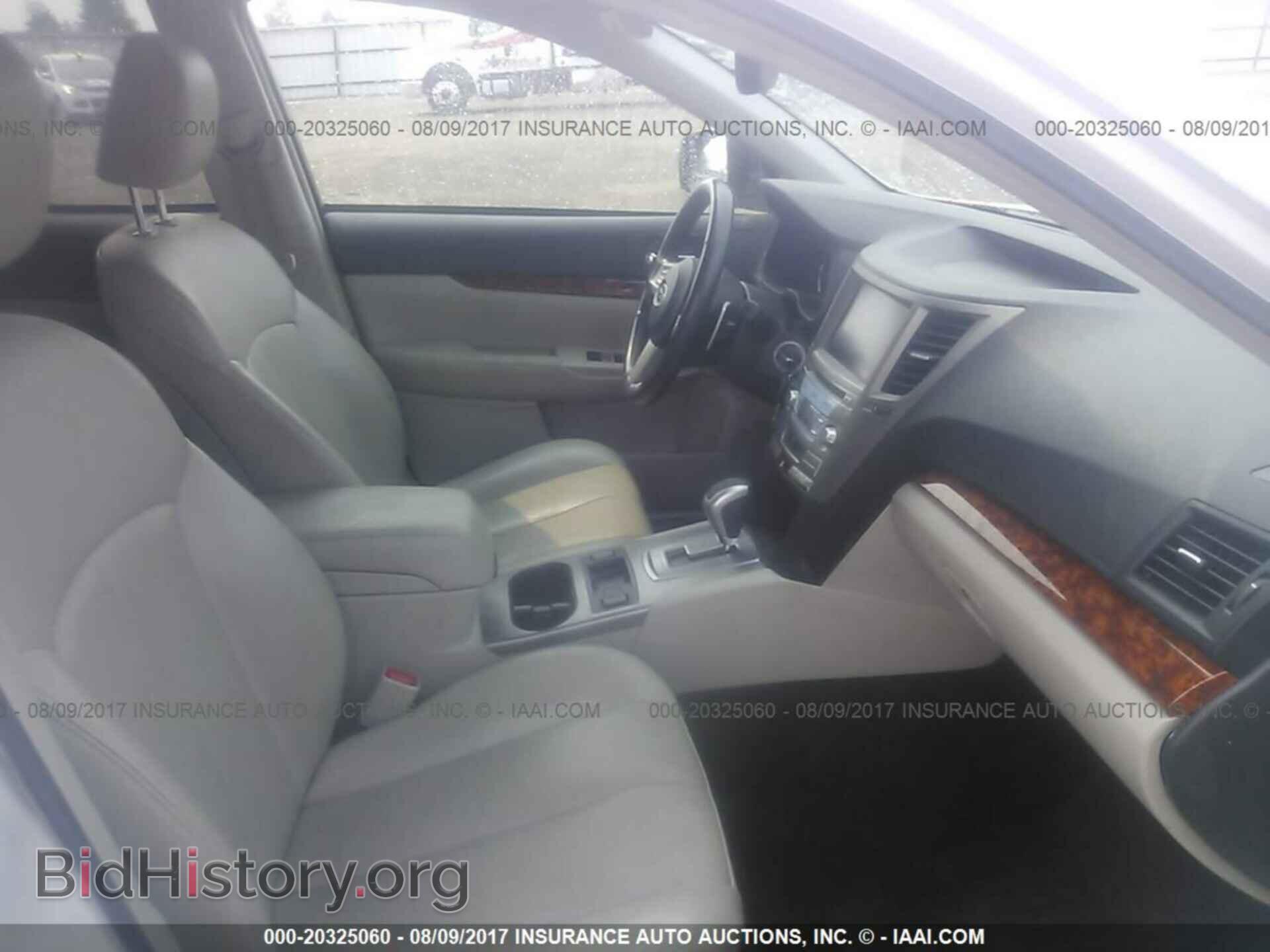 2011 Subaru Outback - VIN: 4S4BRBLC5B3408720 - Фото 5