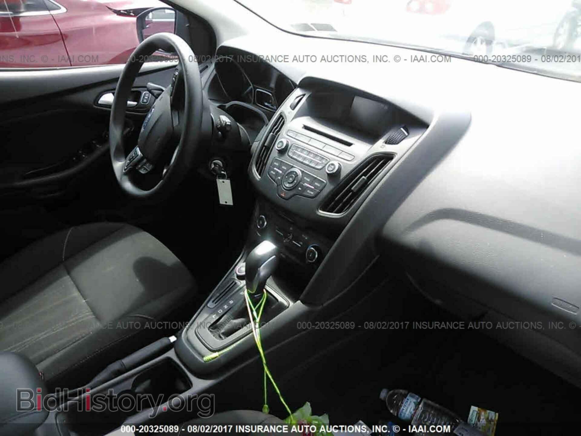 2016 Ford Focus - VIN: 1FADP3K20GL304148 - Фото 5