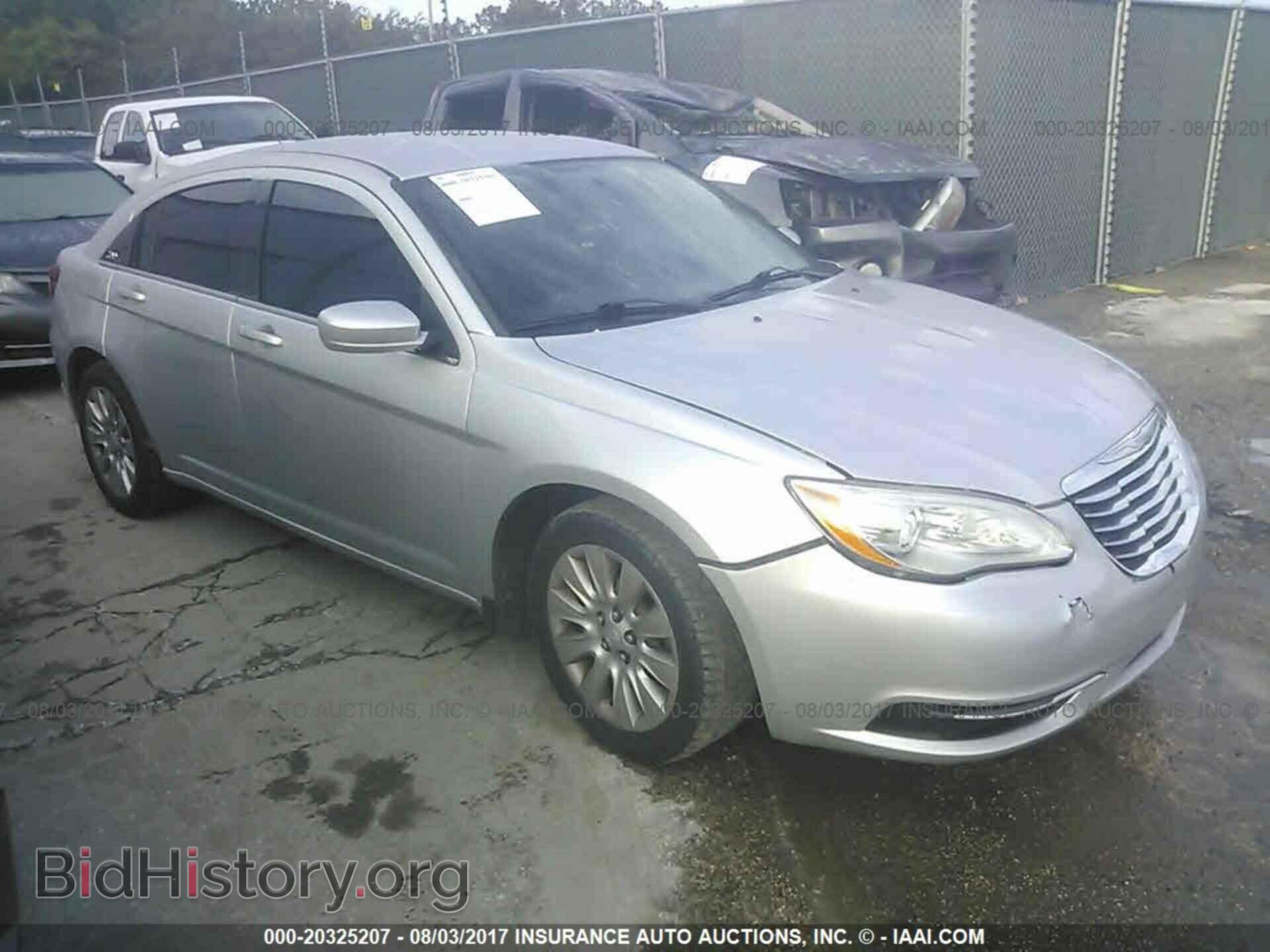 Фотография 1C3CCBAB6CN320760 - Chrysler 200 2012