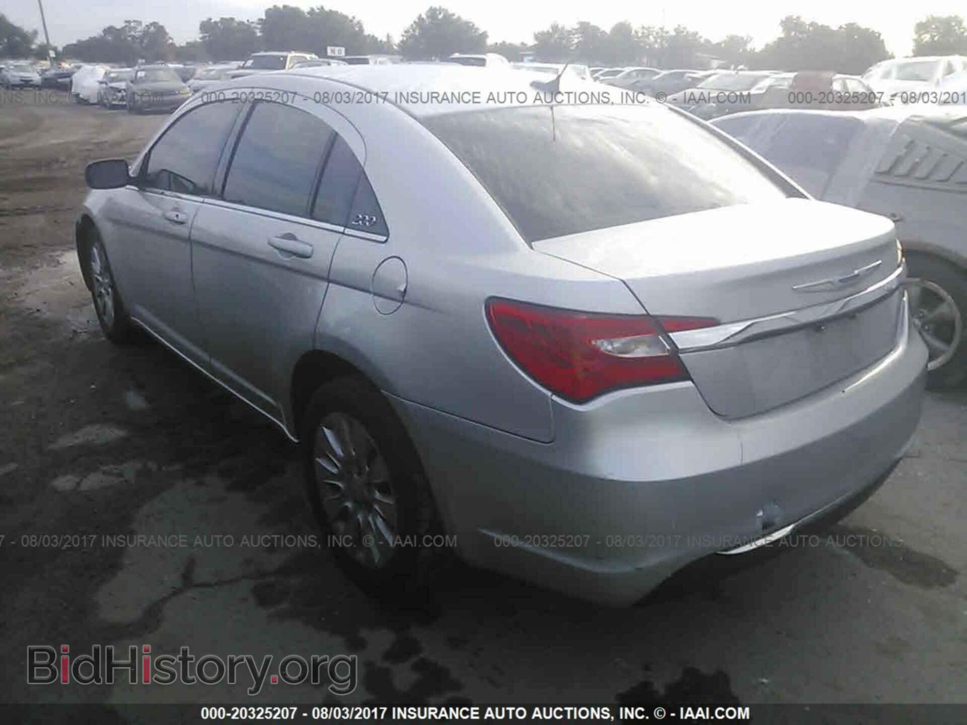 2012 Chrysler 200 - VIN: 1C3CCBAB6CN320760 - Фото 3