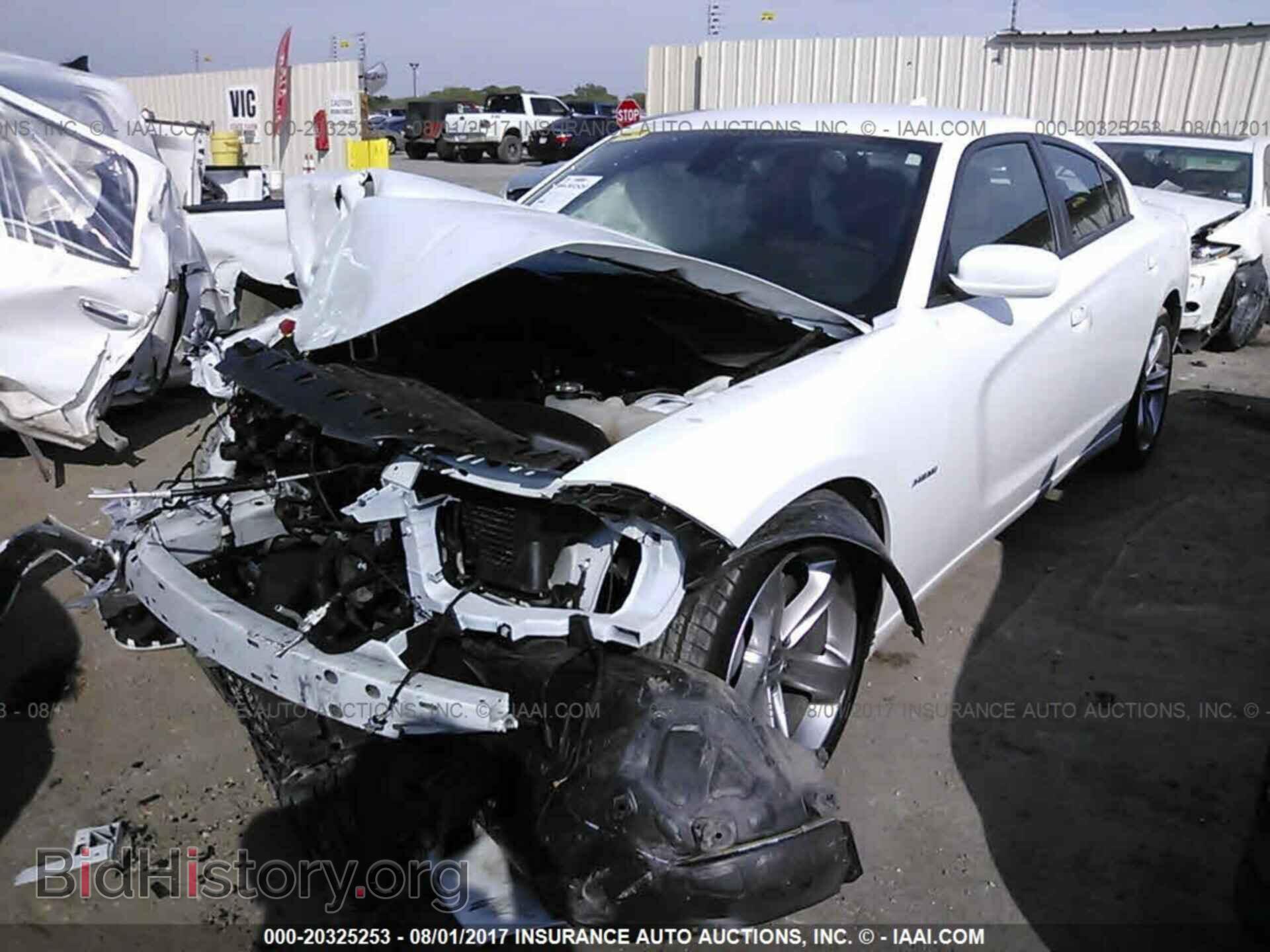 2016 Dodge Charger - VIN: 2C3CDXCTXGH346700 - Photo 2