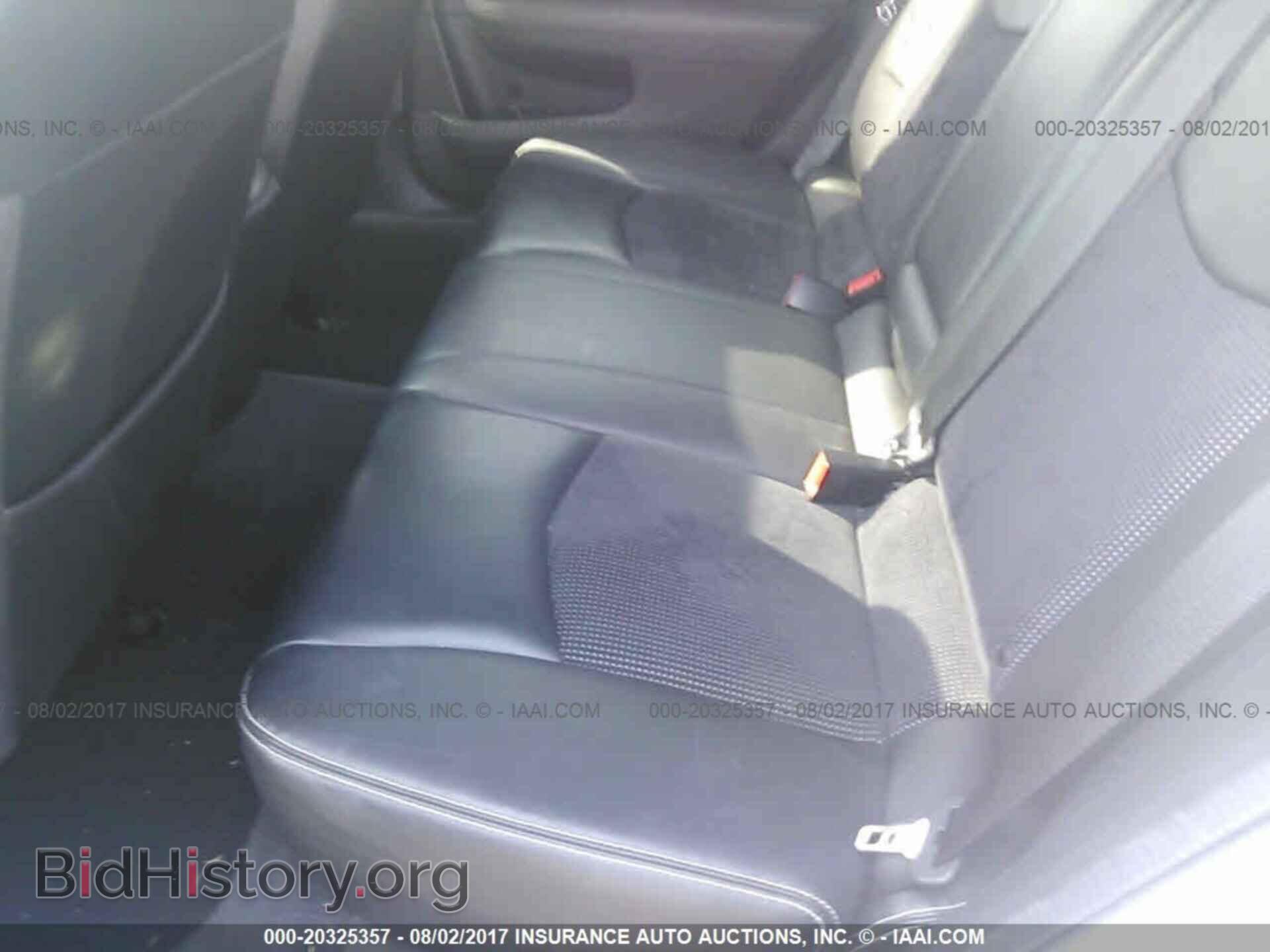2013 Chrysler 200 - VIN: 1C3CCBCG1DN651479 - Photo 8