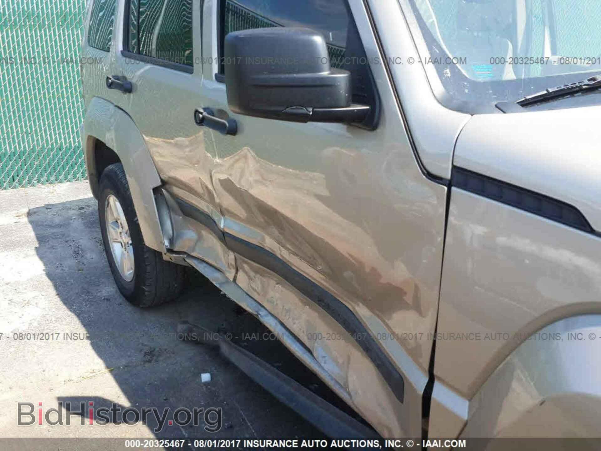 2011 Jeep Liberty - VIN: 1J4PN2GK1BW523847 - Фото 6