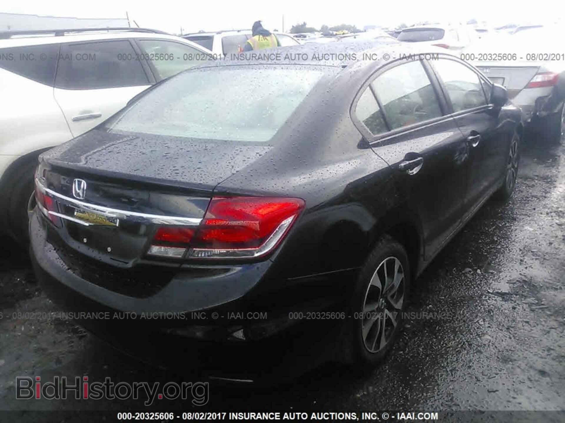 2013 Honda Civic - VIN: 19XFB2F84DE289409 - Photo 4
