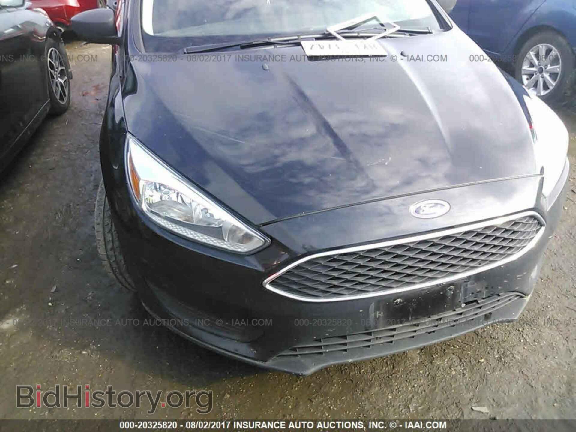 2016 Ford Focus - VIN: 1FADP3E22GL305605 - Photo 6