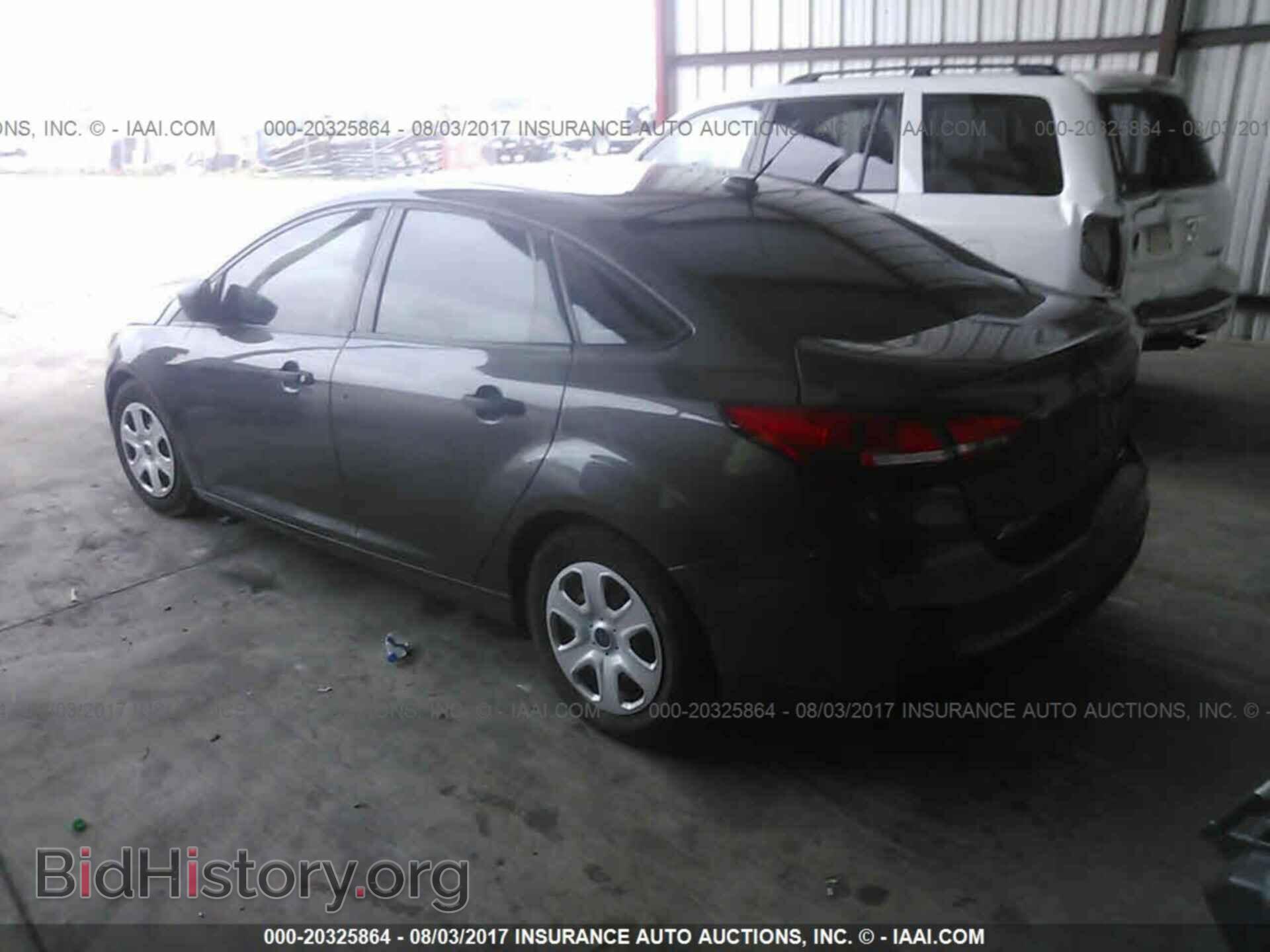 2015 Ford Focus - VIN: 1FADP3E27FL313519 - Photo 3