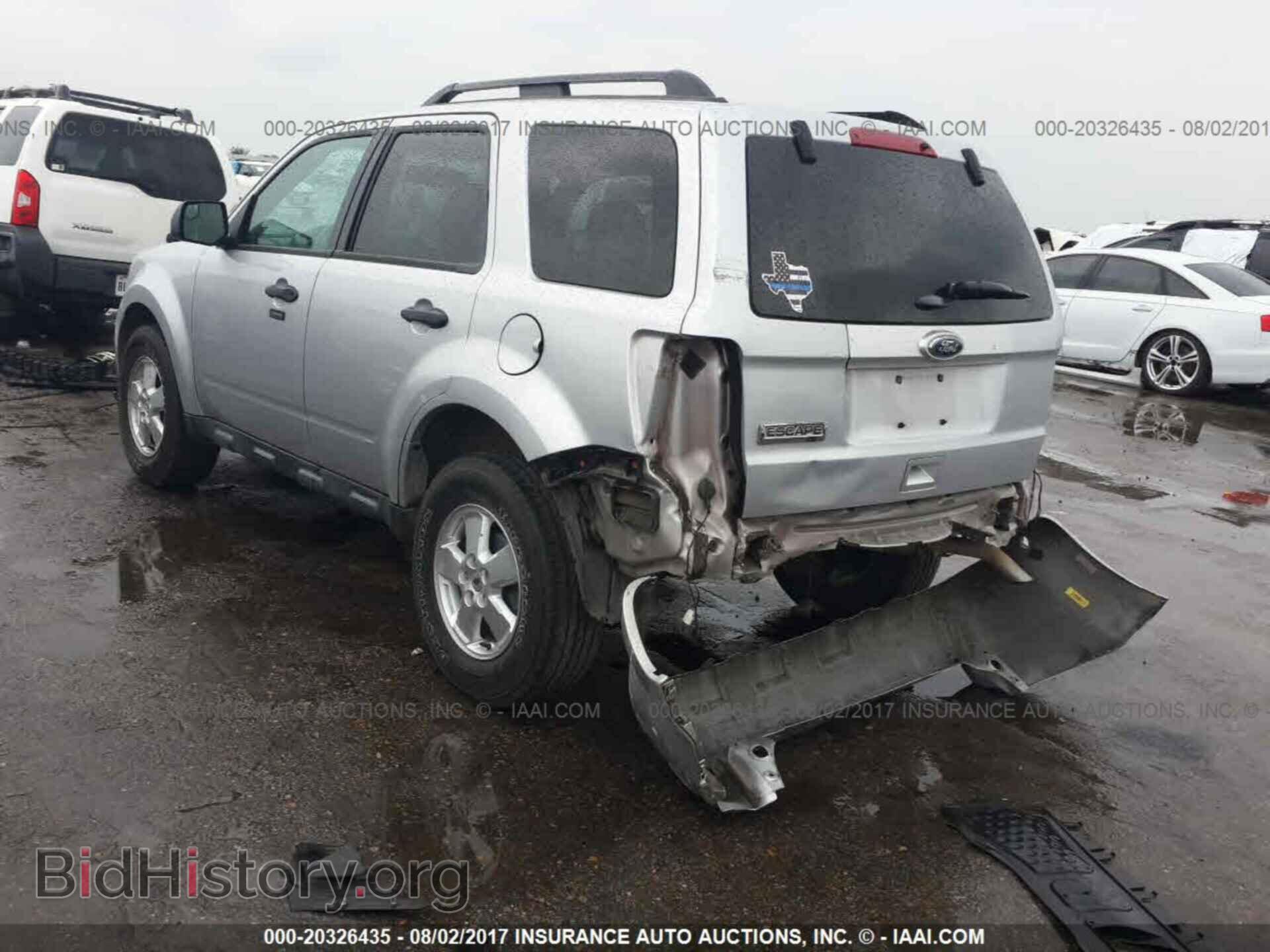 2011 Ford Escape - VIN: 1FMCU9D79BKB26311 - Фото 3