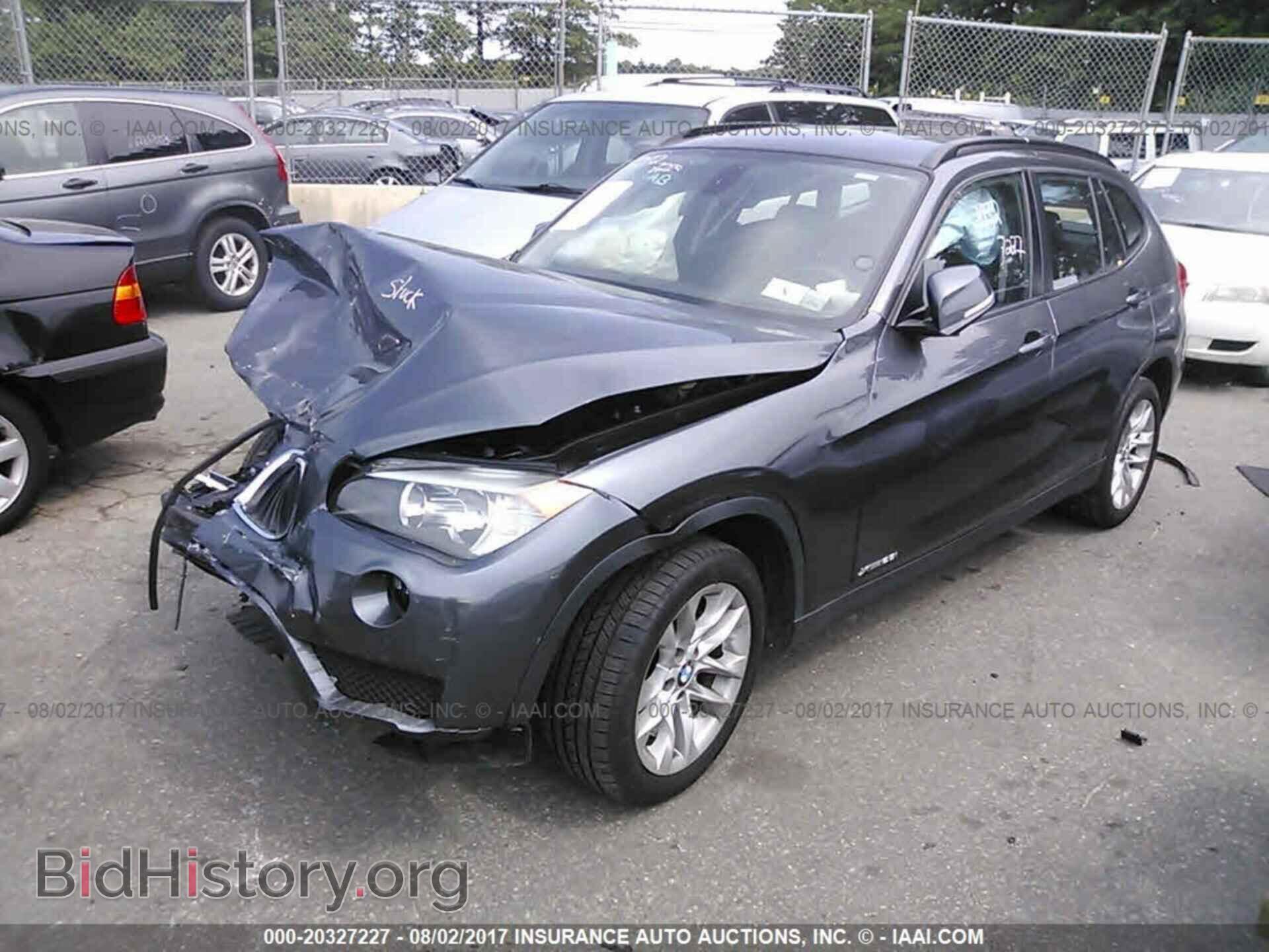 2015 Bmw X1 - VIN: WBAVL1C51FVY35706 - Фото 2