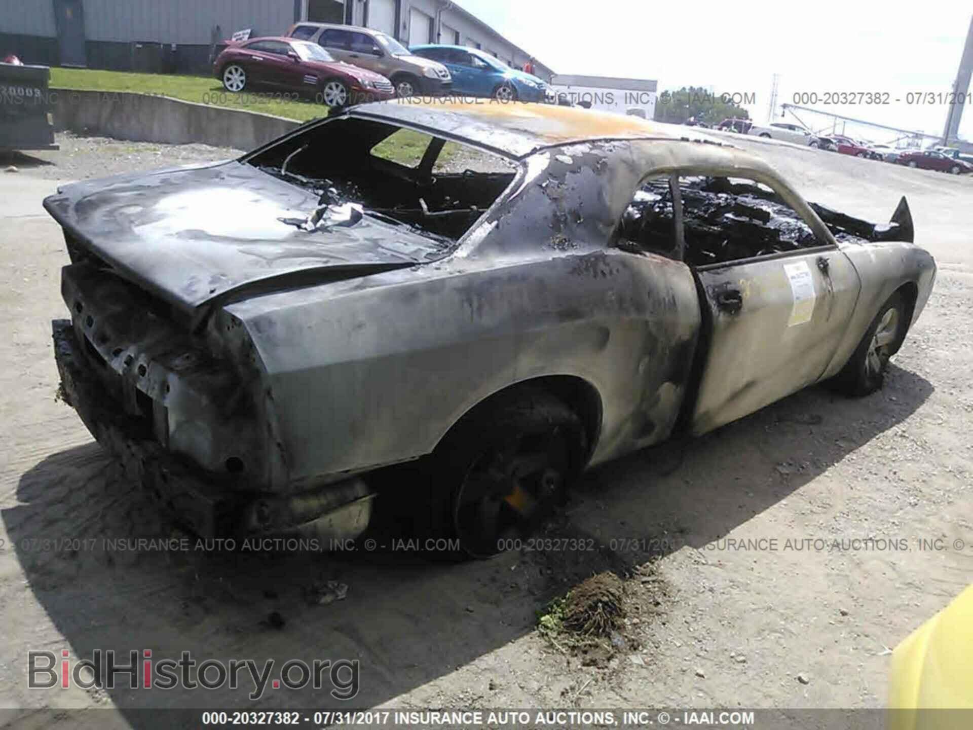 2011 Dodge Challenger - VIN: 2B3CJ4DG4BH605602 - Фото 4