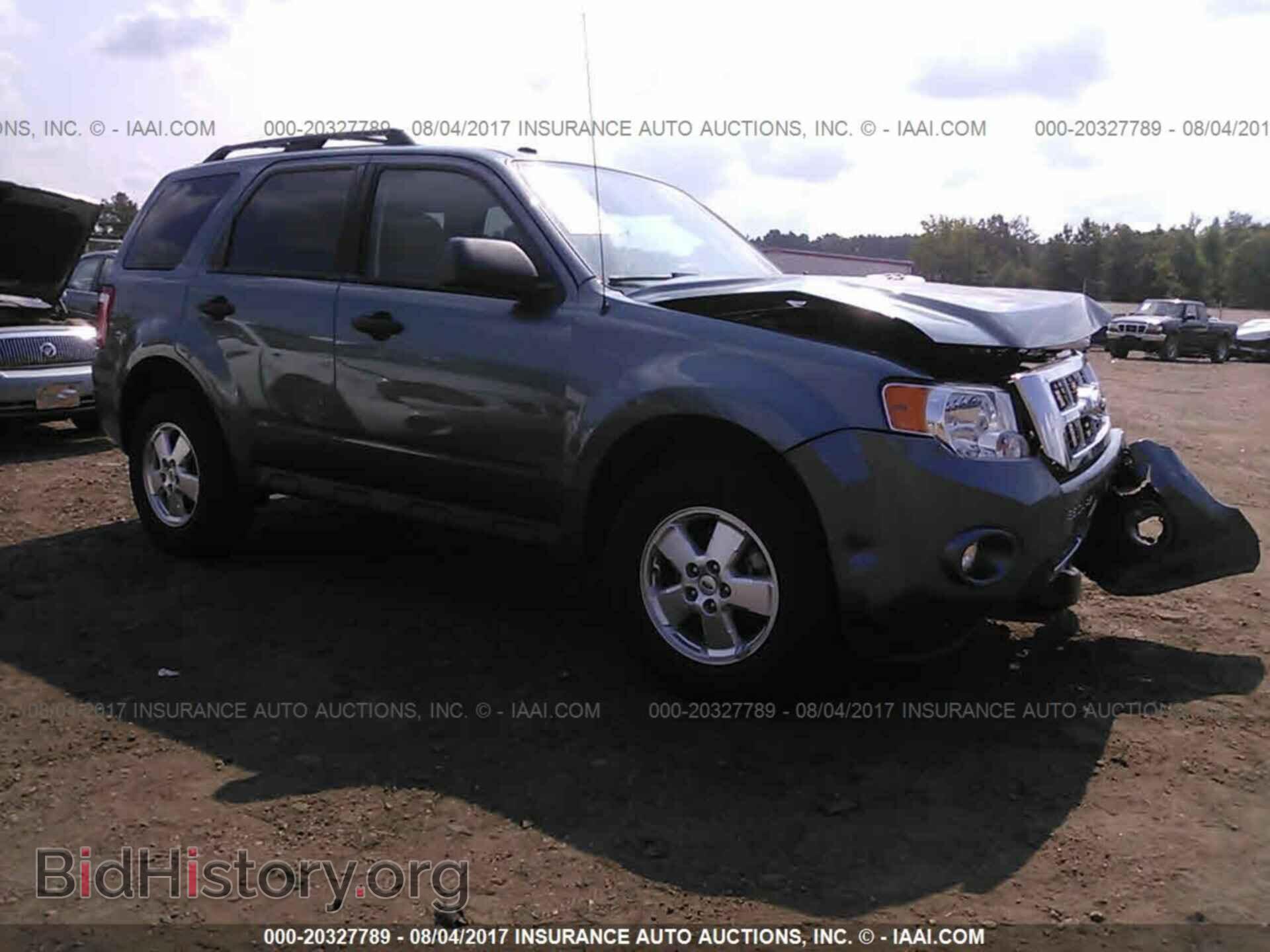 Photo 1FMCU0D77CKB87797 - Ford Escape 2012