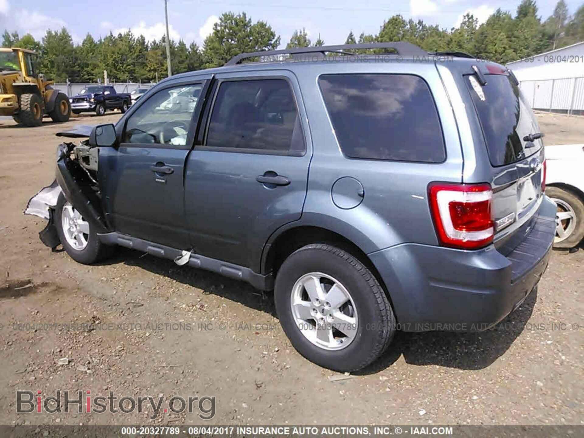 2012 Ford Escape - VIN: 1FMCU0D77CKB87797 - Photo 3