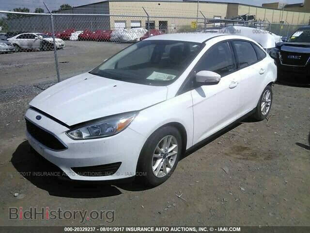 2015 Ford Focus - VIN: 1FADP3F20FL366996 - Photo 2