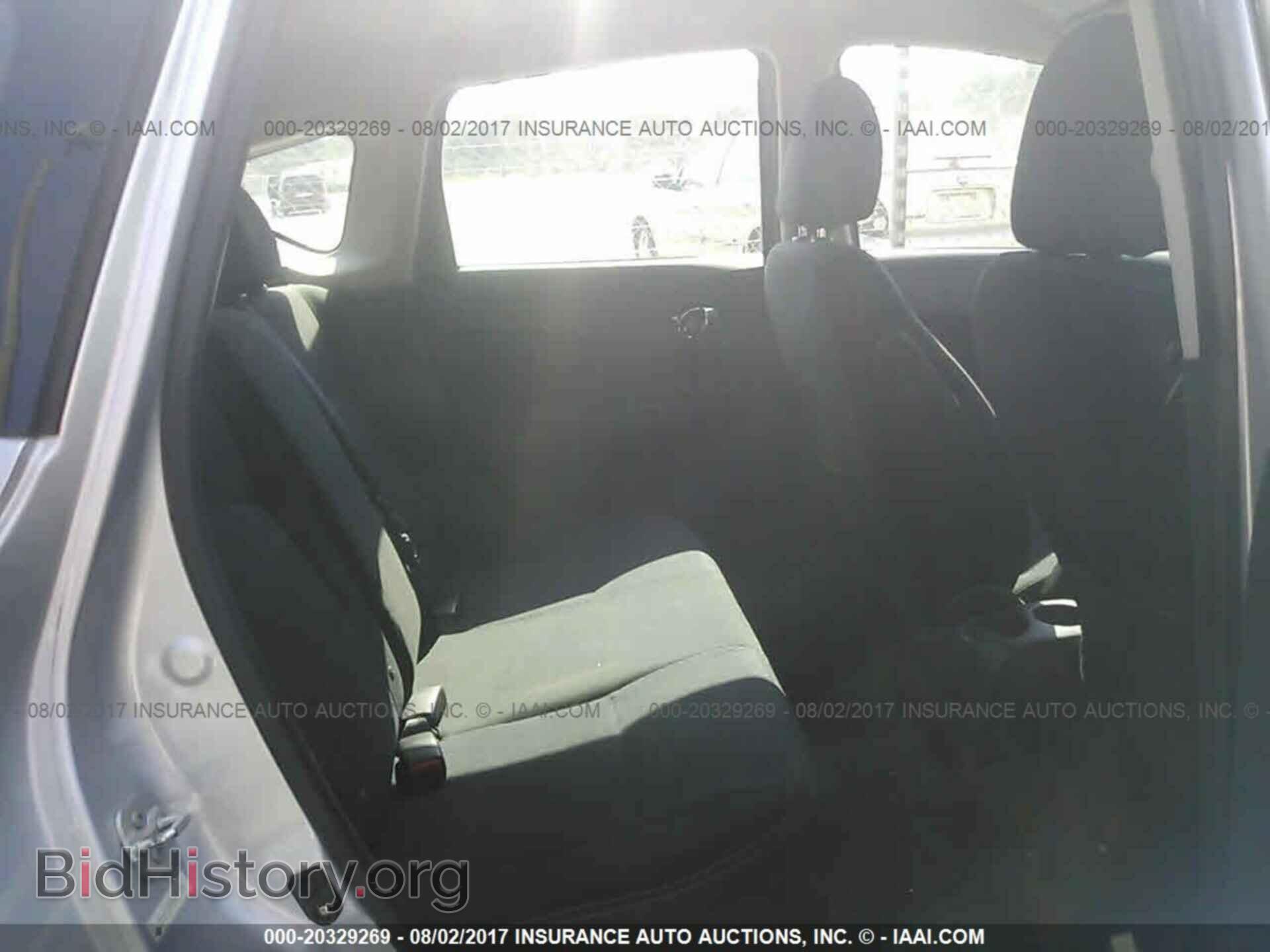 2014 Nissan Versa note - VIN: 3N1CE2CP9EL371576 - Photo 8