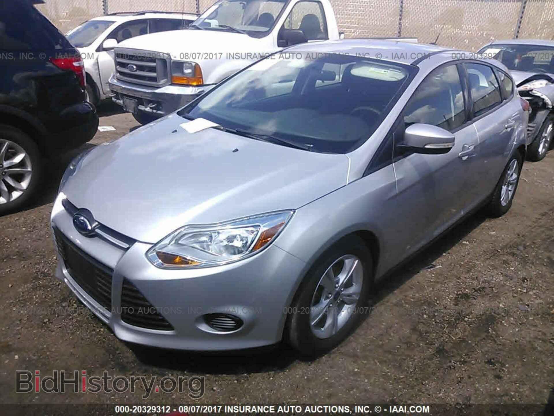 2014 Ford Focus - VIN: 1FADP3K2XEL237376 - Photo 2