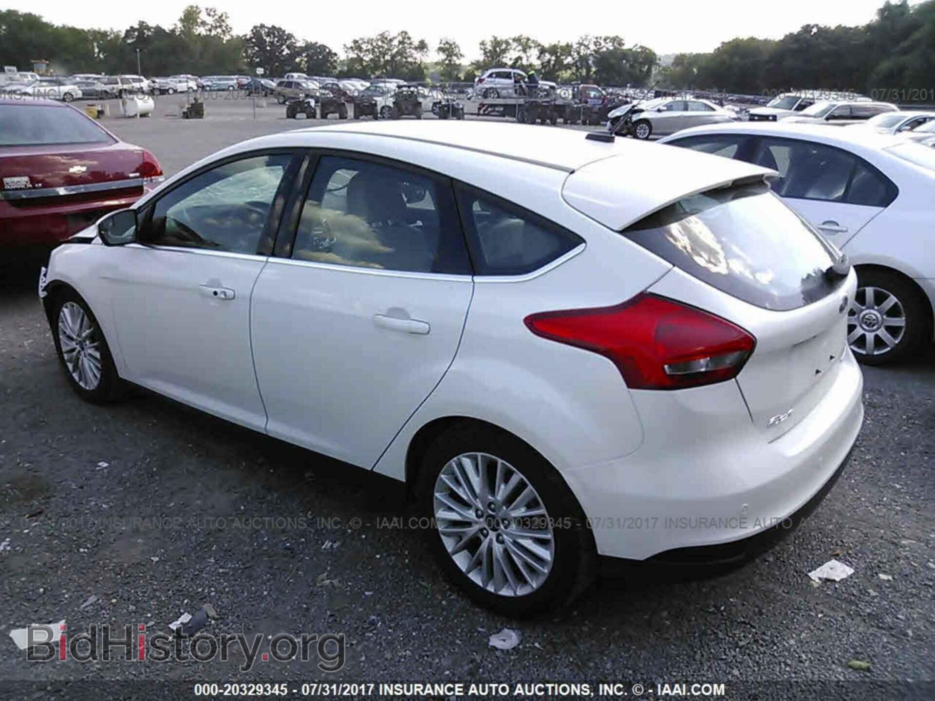 2016 Ford Focus - VIN: 1FADP3N28GL299633 - Фото 3