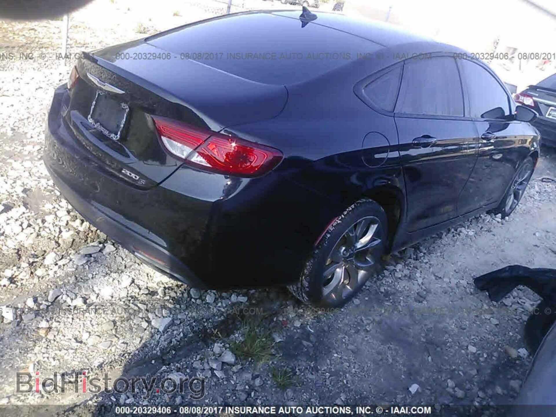 2015 Chrysler 200 - VIN: 1C3CCCBB8FN558604 - Photo 4