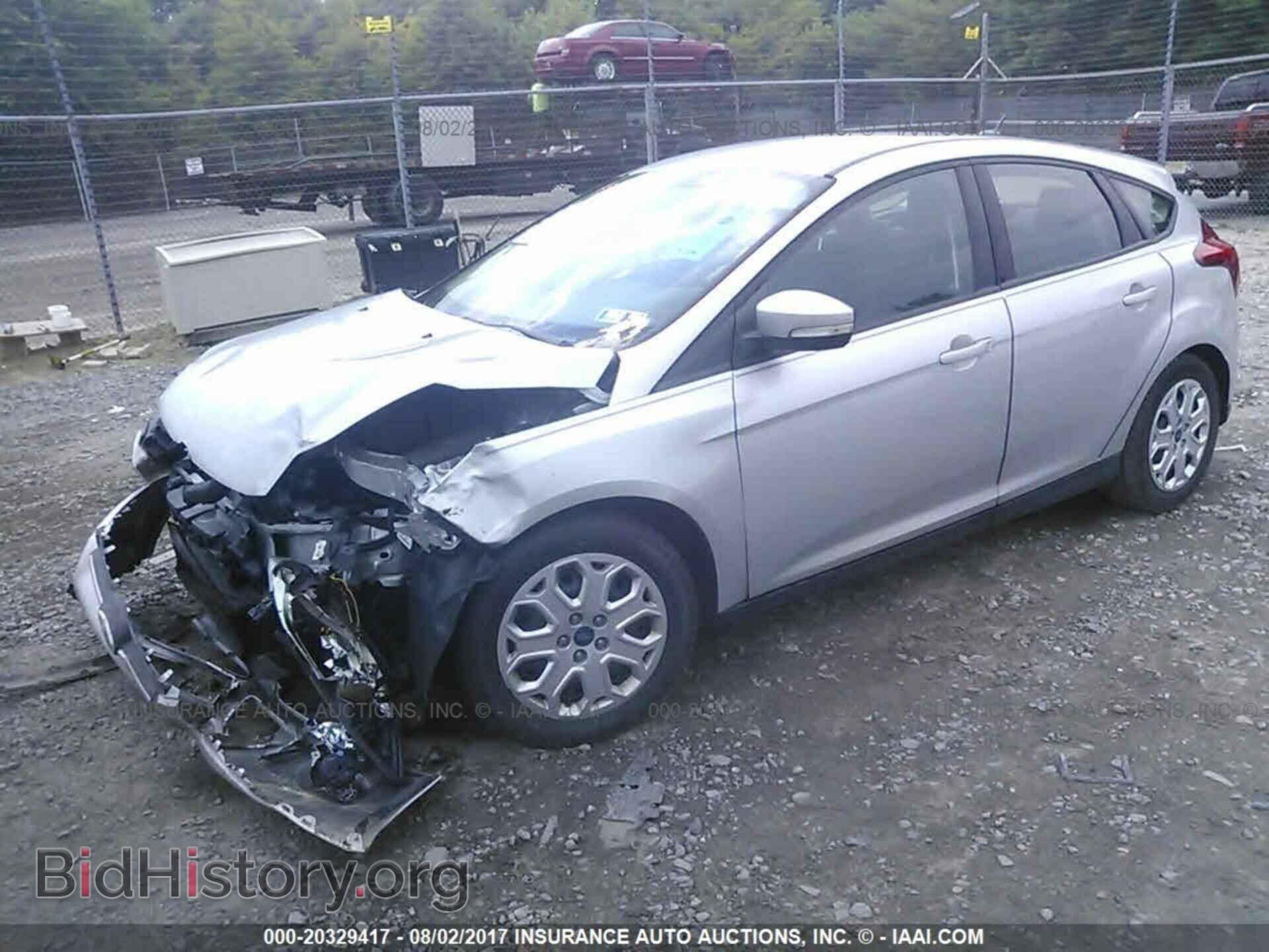 2012 Ford Focus - VIN: 1FAHP3K20CL171922 - Photo 2