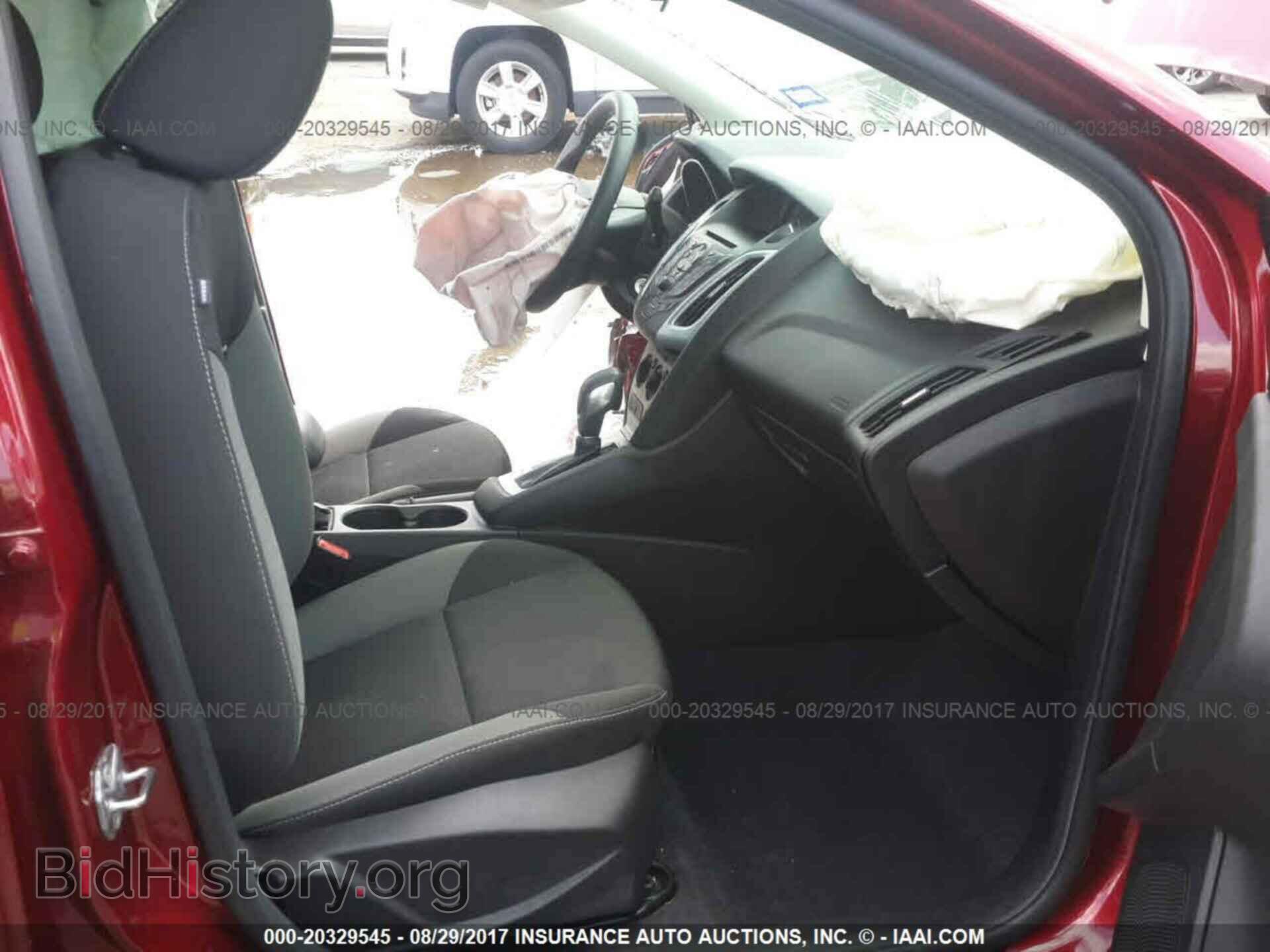 2014 Ford Focus - VIN: 1FADP3F23EL195594 - Фото 5