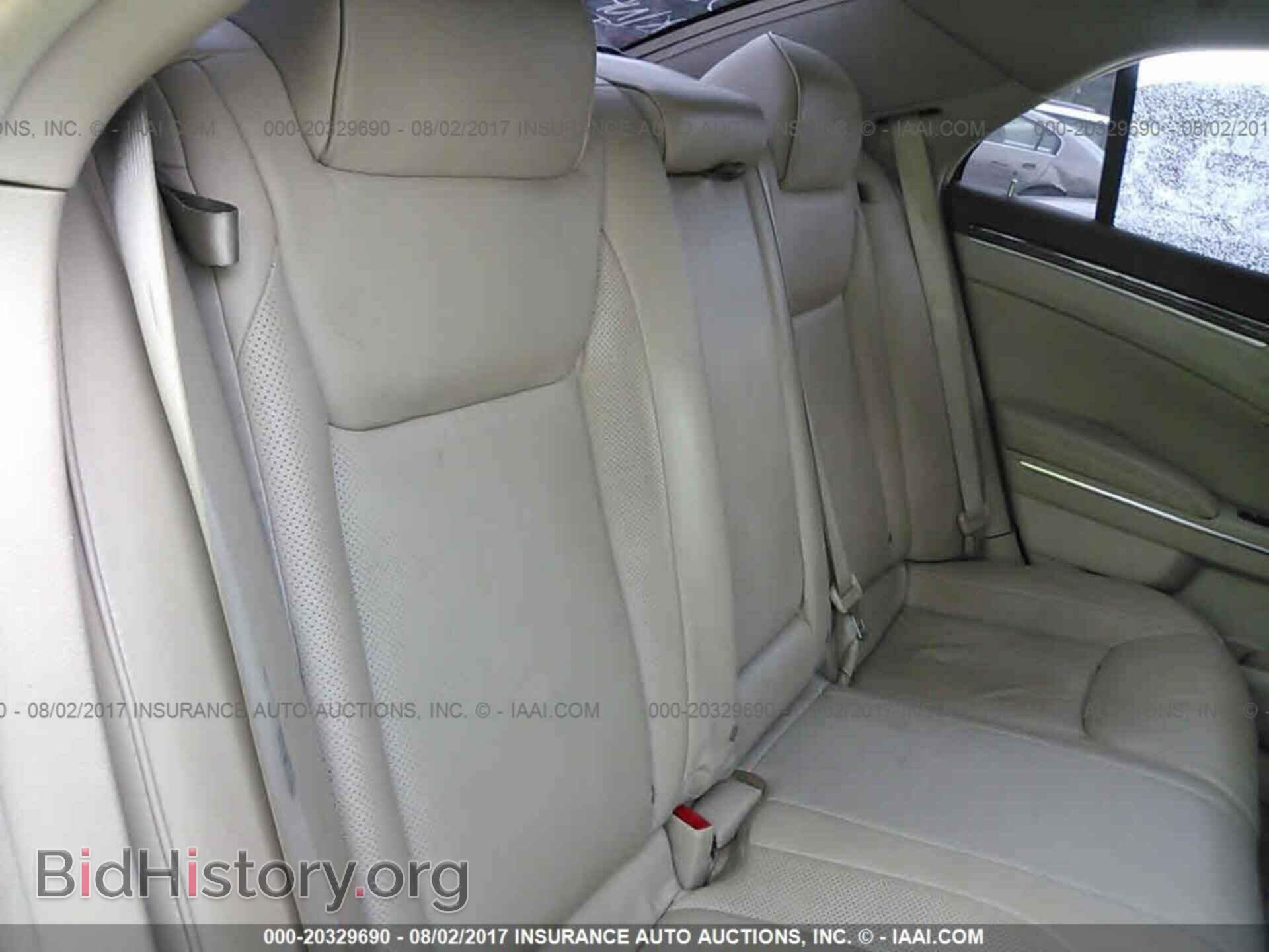 2011 Chrysler 300c - VIN: 2C3CA6CT8BH522865 - Фото 8