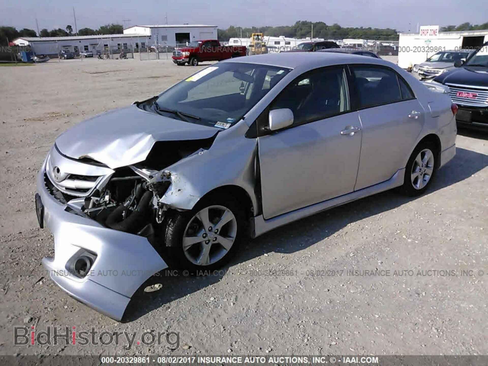 2011 Toyota Corolla - VIN: 2T1BU4EE3BC616860 - Фото 2