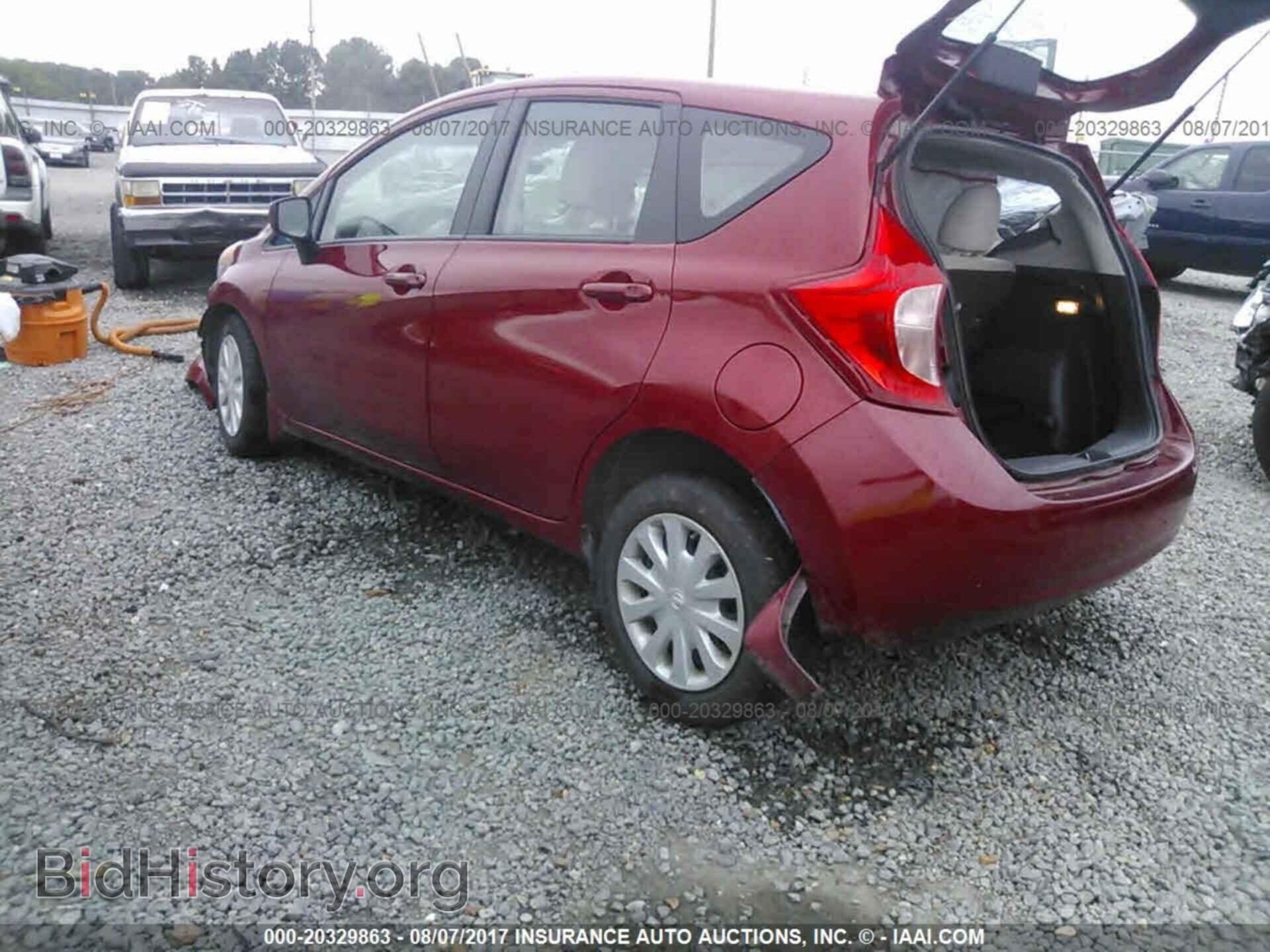 2015 Nissan Versa note - VIN: 3N1CE2CP3FL355584 - Фото 3