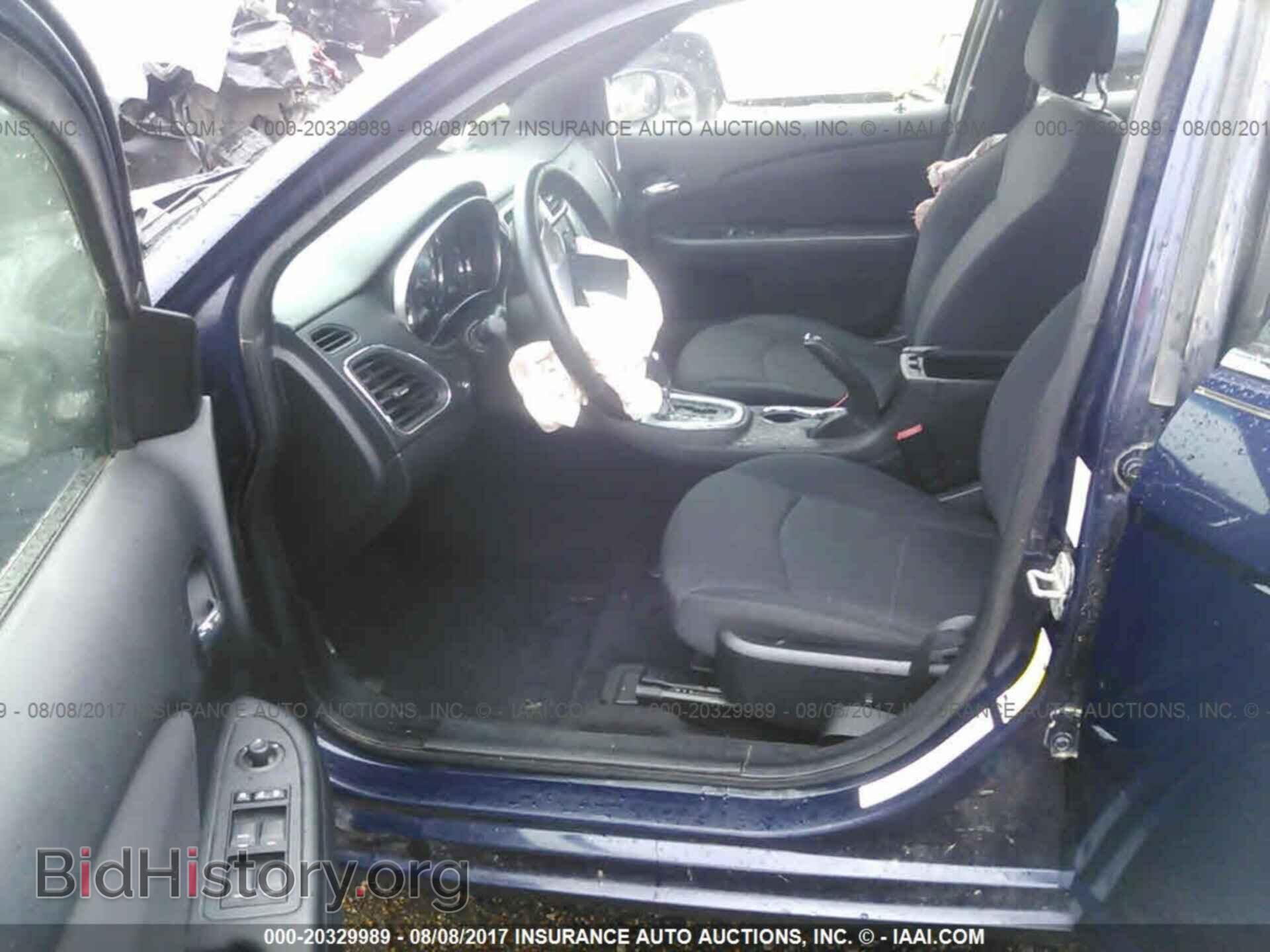 2013 Chrysler 200 - VIN: 1C3CCBBG5DN569112 - Photo 5