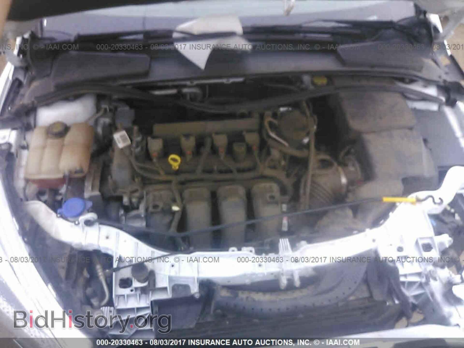 2015 Ford Focus - VIN: 1FADP3F27FL206145 - Photo 10