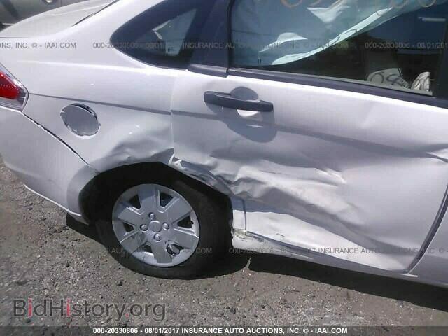 2011 Ford Focus - VIN: 1FAHP3EN9BW192397 - Photo 6