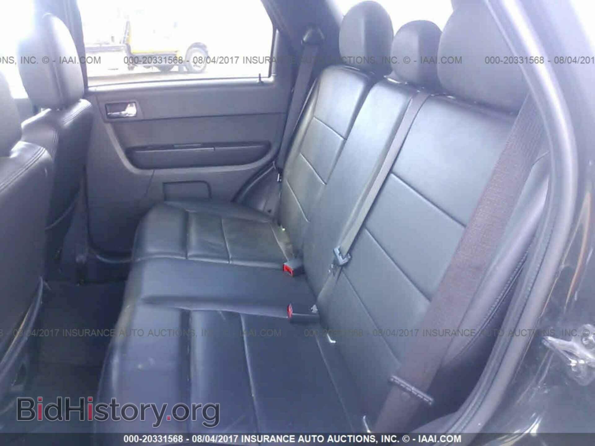 2011 Ford Escape - VIN: 1FMCU9EG0BKC13142 - Photo 8