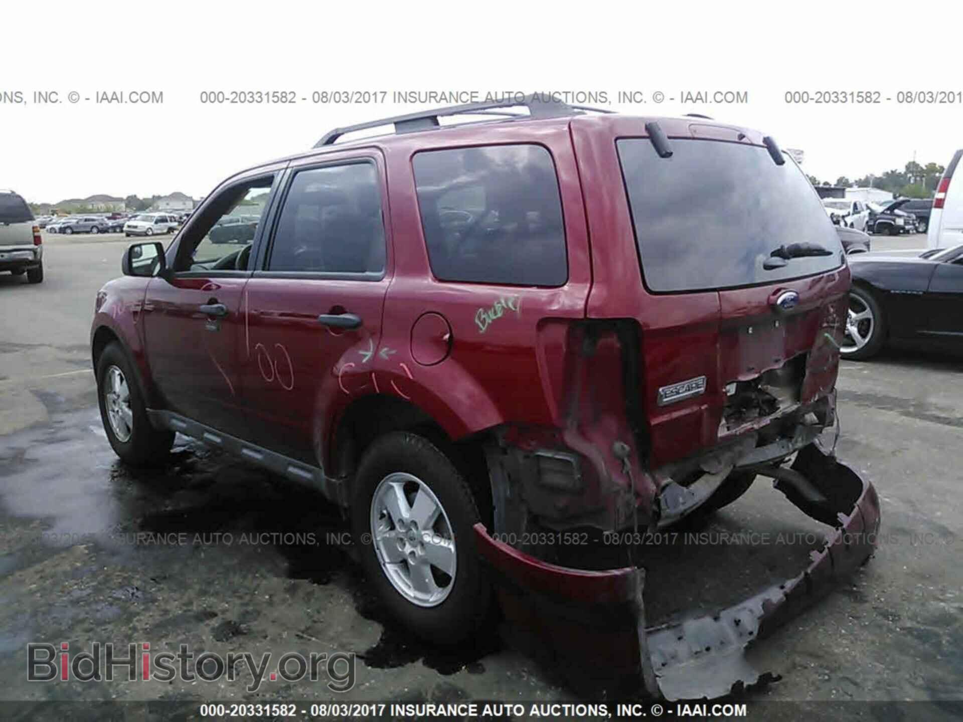 2011 Ford Escape - VIN: 1FMCU9D73BKB25686 - Фото 3