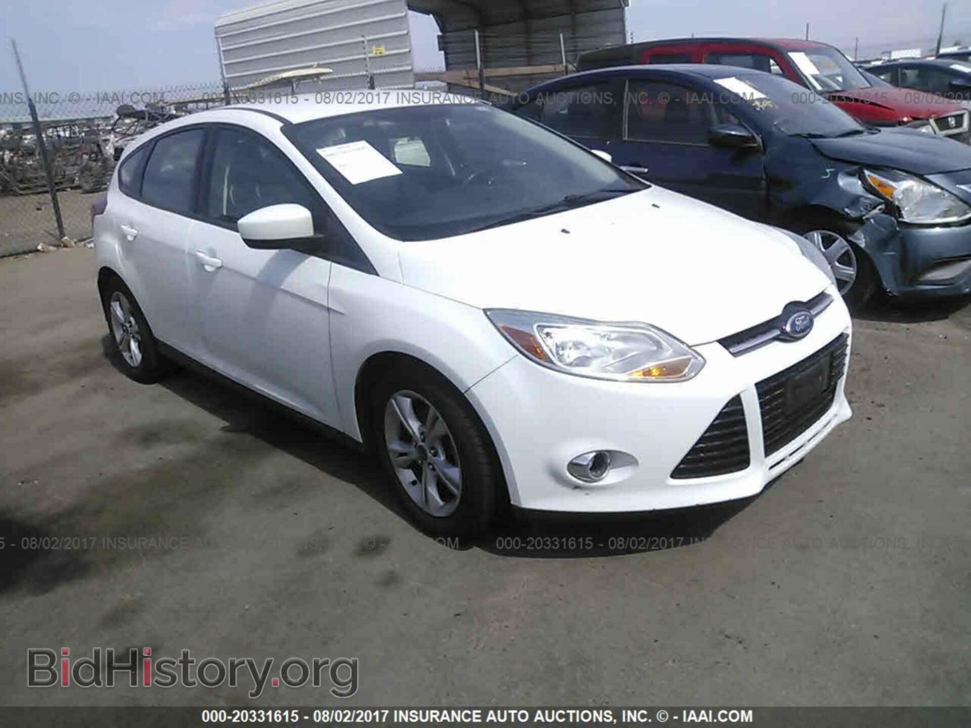 Photo 1FAHP3K26CL273774 - Ford Focus 2012