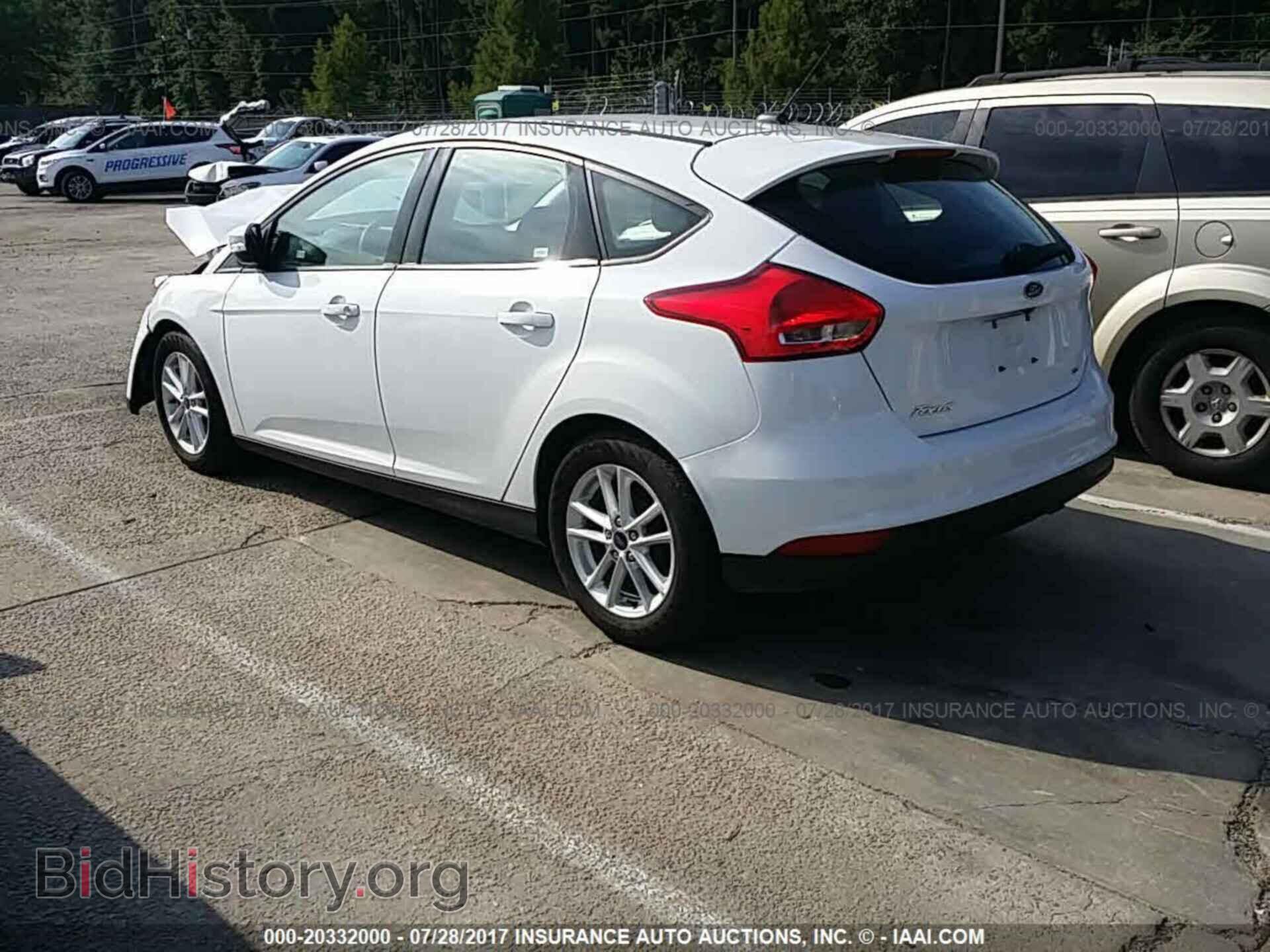2016 Ford Focus - VIN: 1FADP3K29GL364381 - Фото 3