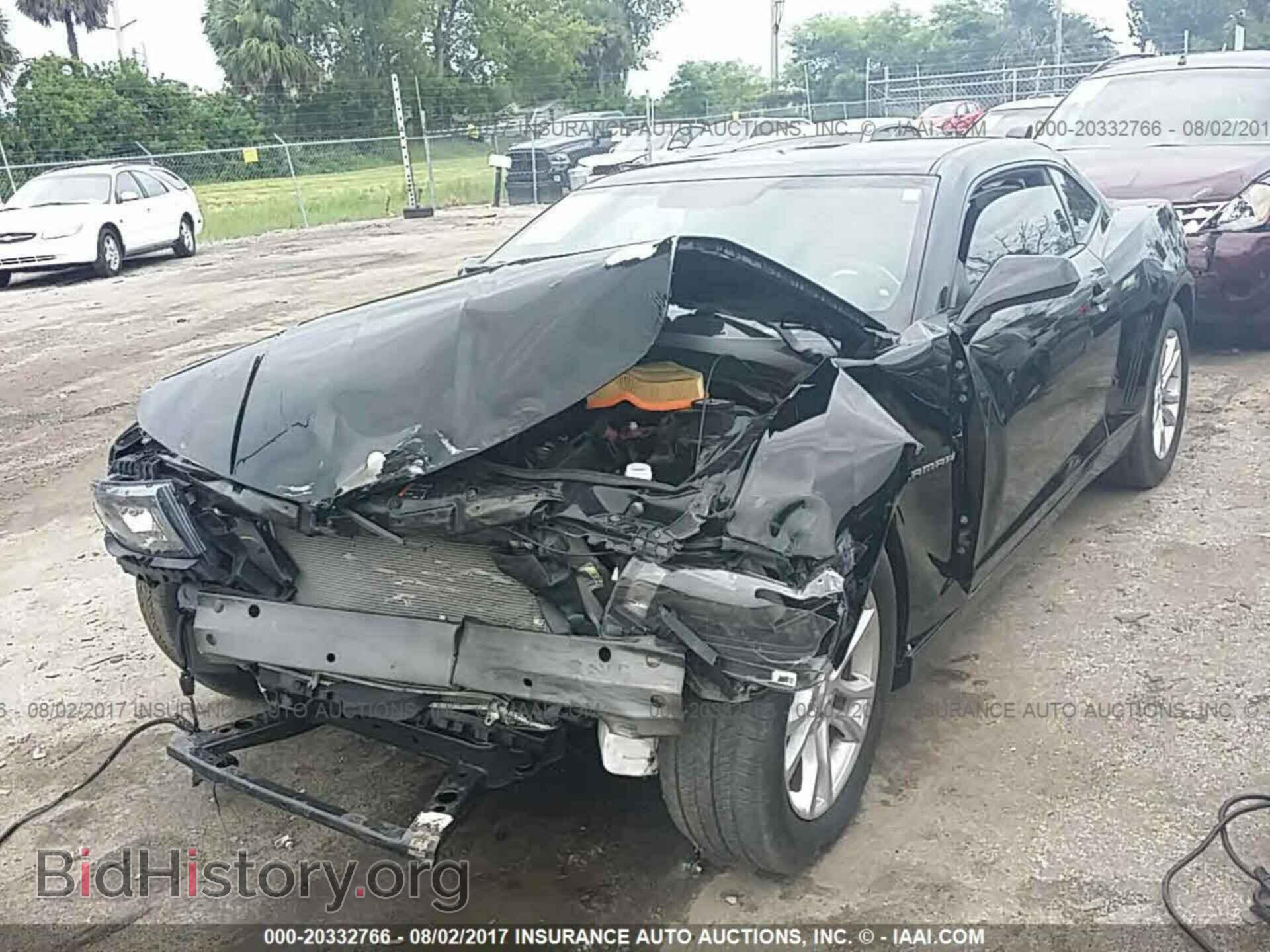 2015 Chevrolet Camaro - VIN: 2G1FA1E38F9103061 - Фото 2