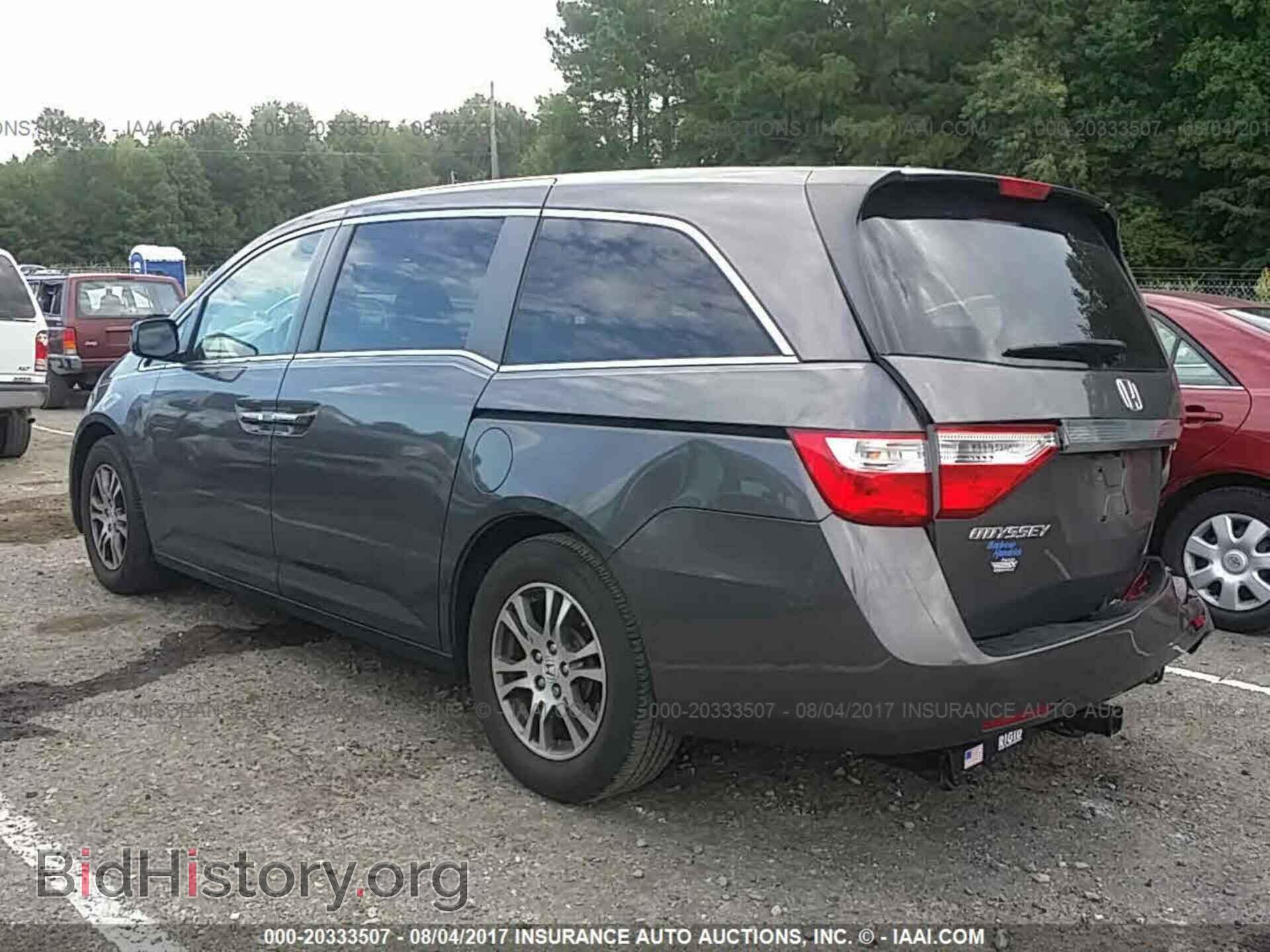 2013 Honda Odyssey - VIN: 5FNRL5H68DB041990 - Фото 3
