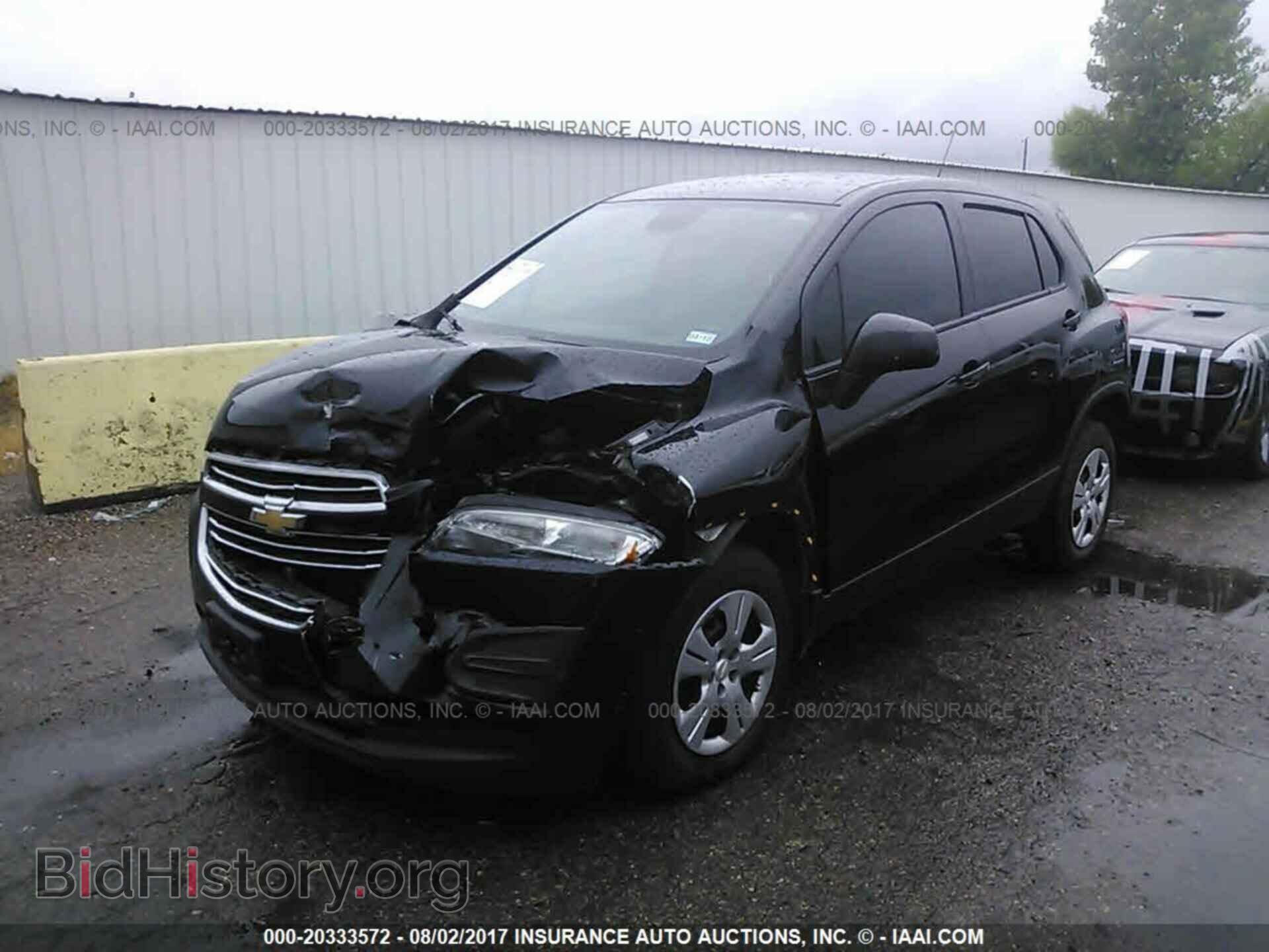 2016 Chevrolet Trax - VIN: KL7CJKSB0GB615664 - Фото 2