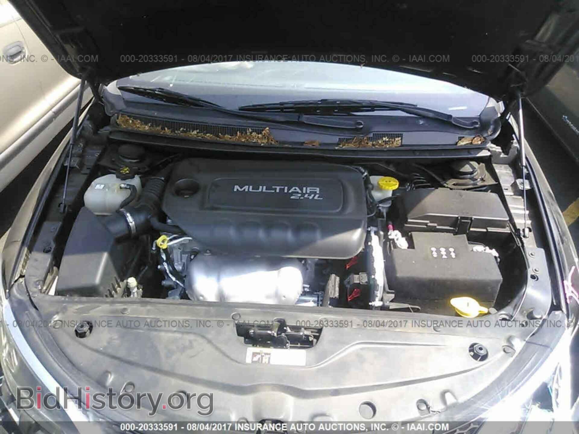 2015 Chrysler 200 - VIN: 1C3CCCAB3FN660412 - Фото 10
