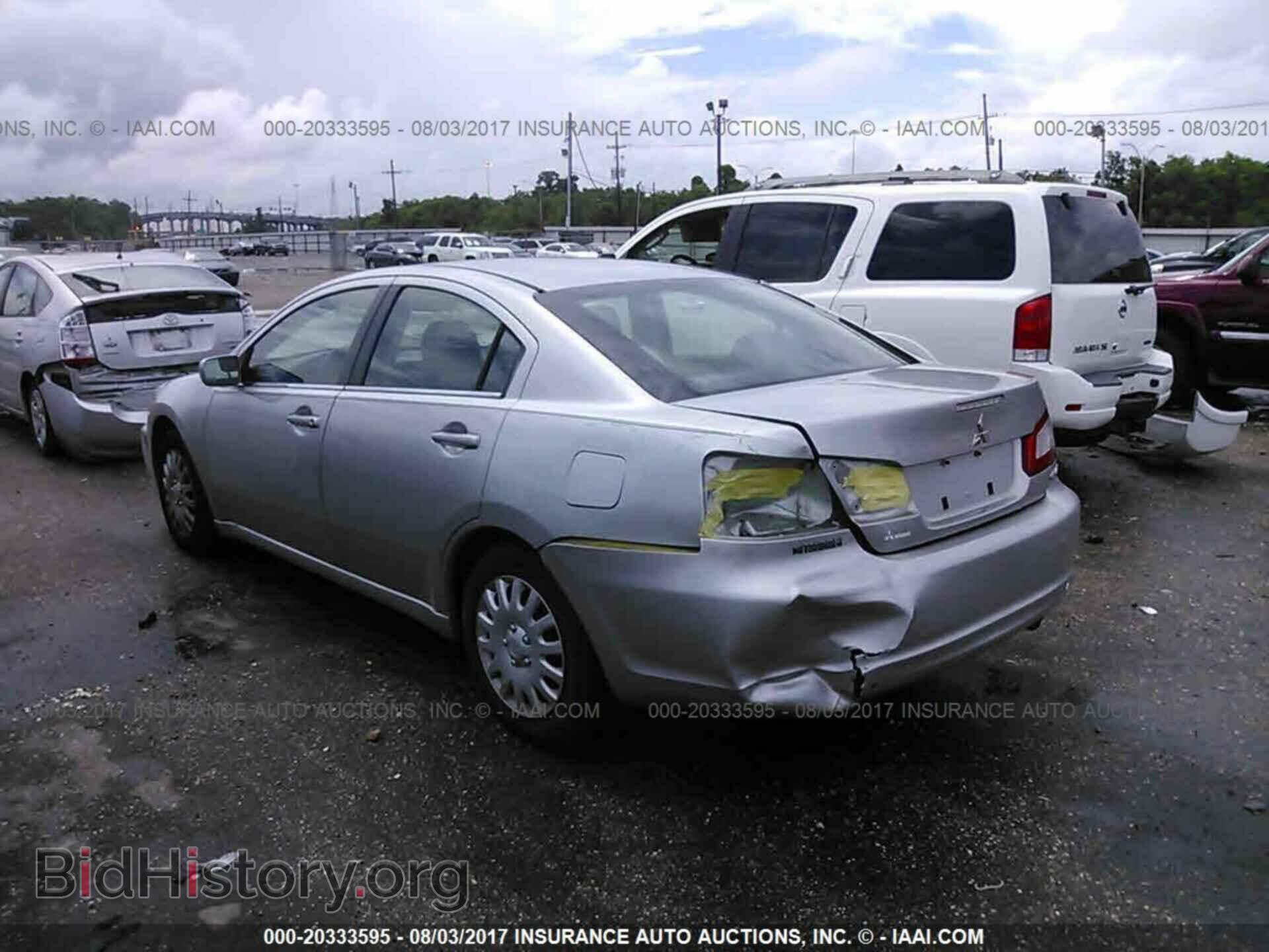 2011 Mitsubishi Galant - VIN: 4A32B3FFXBE016757 - Фото 3