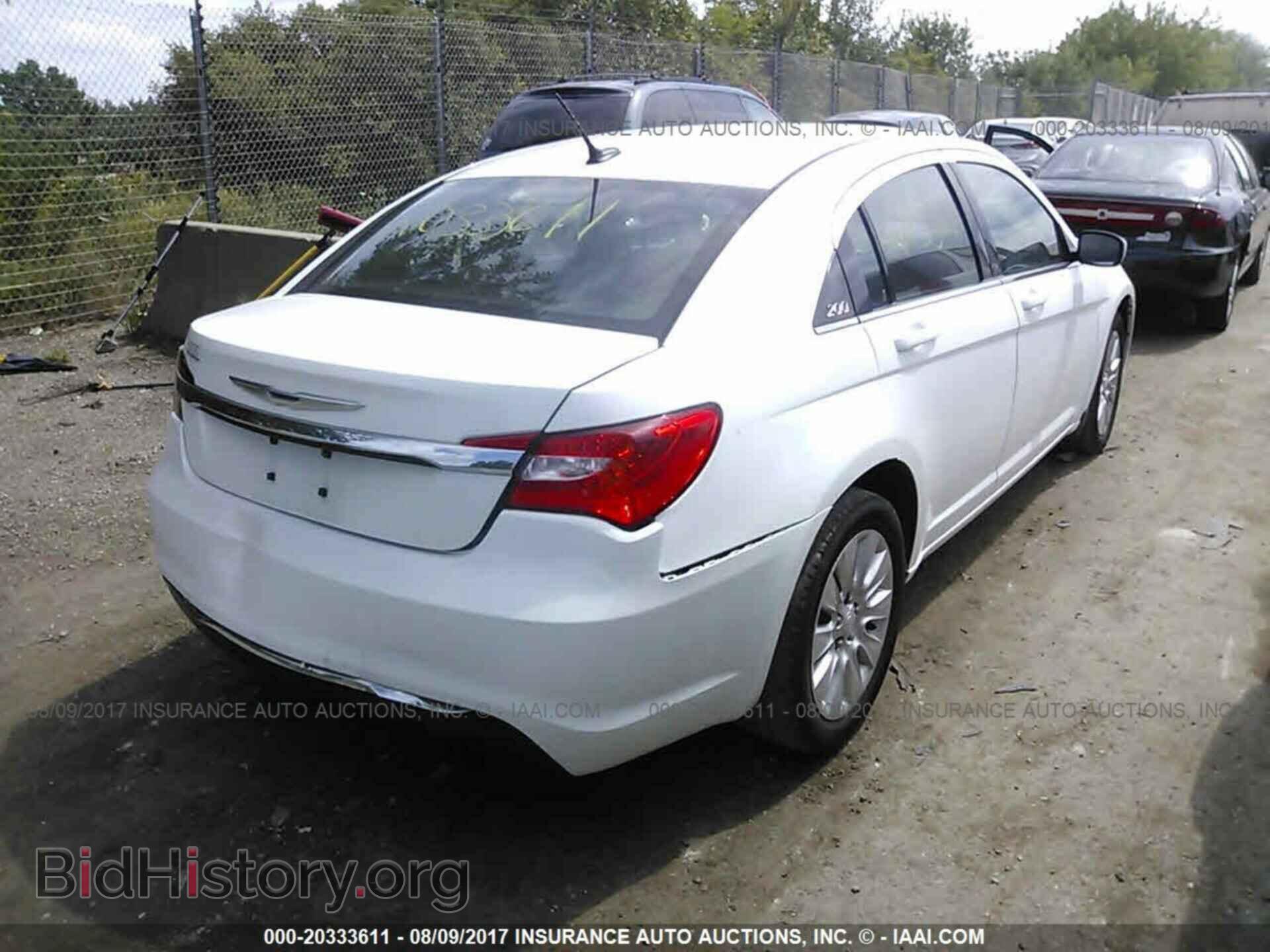 2011 Chrysler 200 - VIN: 1C3BC4FB5BN551003 - Photo 4