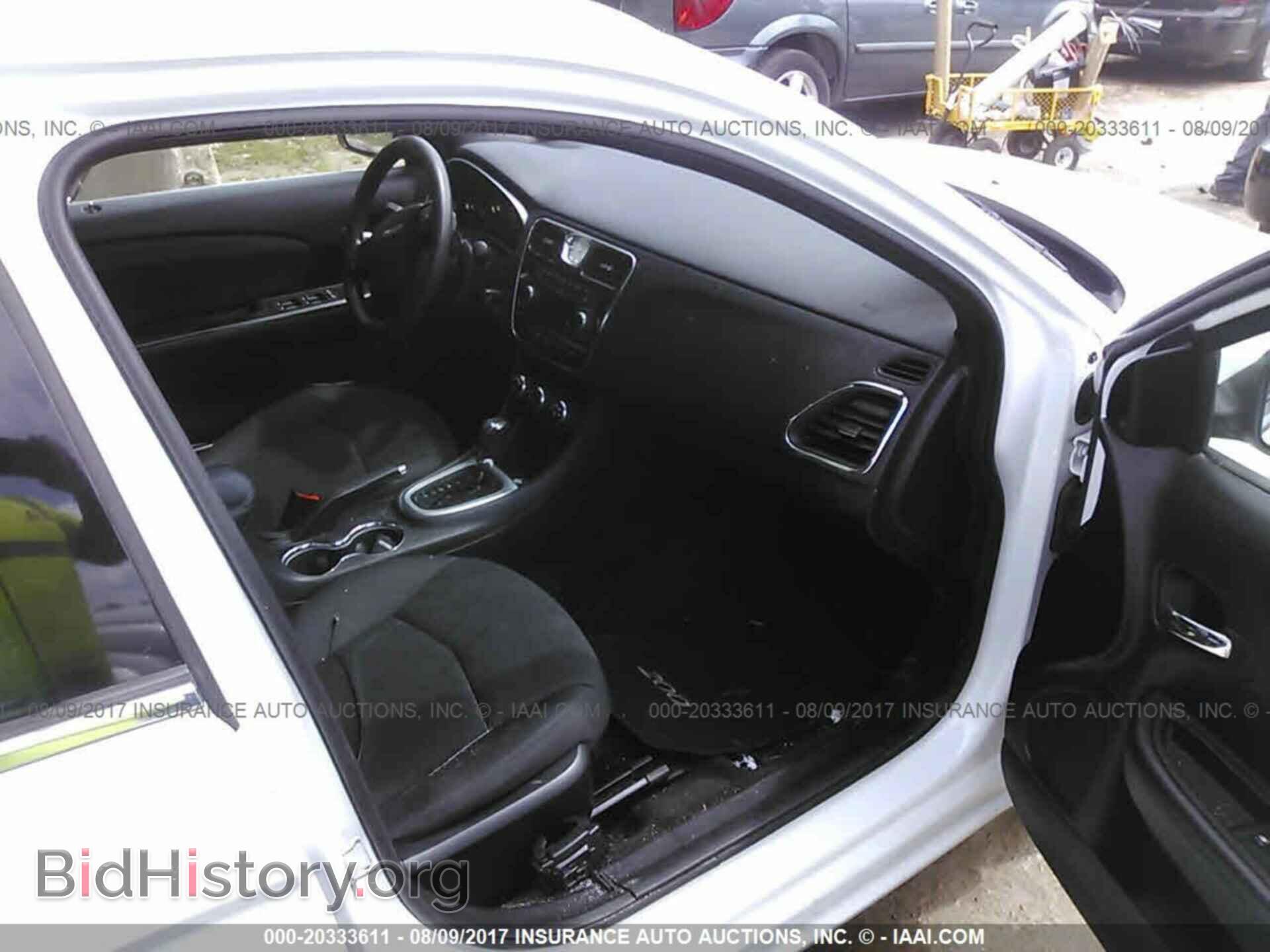 2011 Chrysler 200 - VIN: 1C3BC4FB5BN551003 - Photo 5