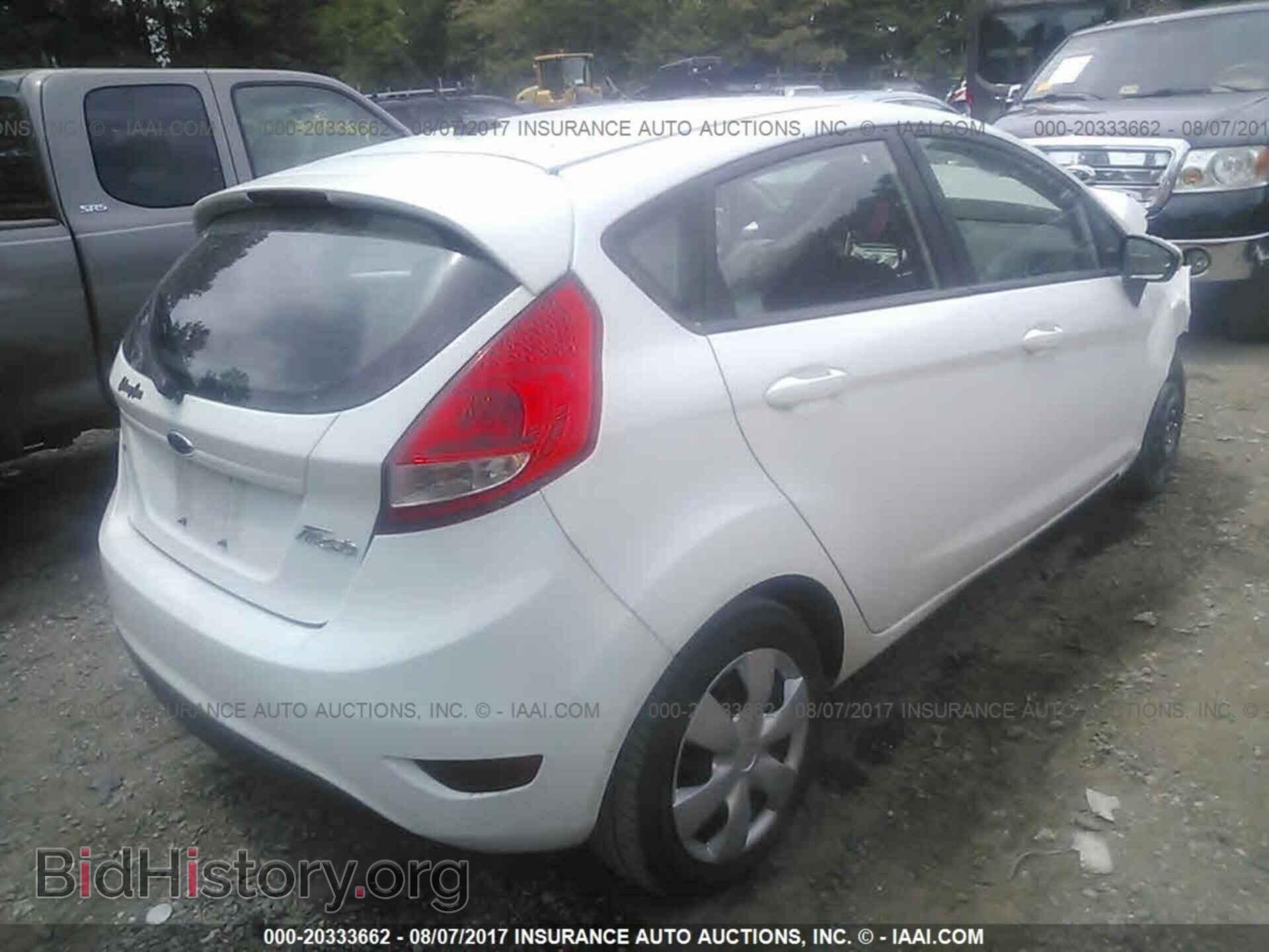 2013 Ford Fiesta - VIN: 3FADP4EJ9DM202964 - Photo 4