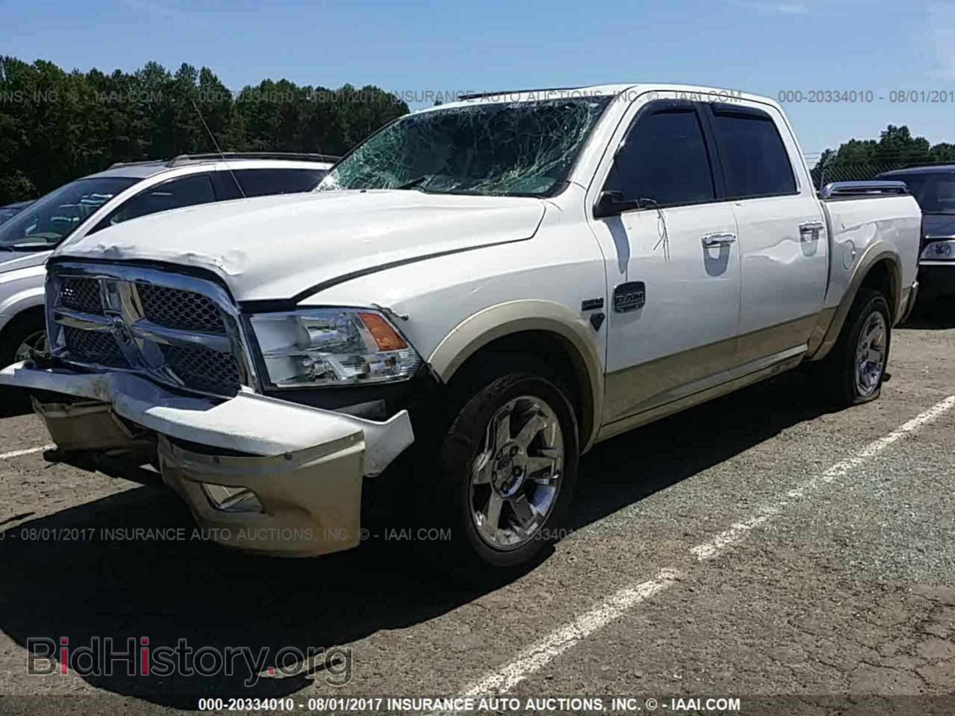 2011 Dodge Ram 1500 - VIN: 1D7RB1CT1BS646755 - Фото 2
