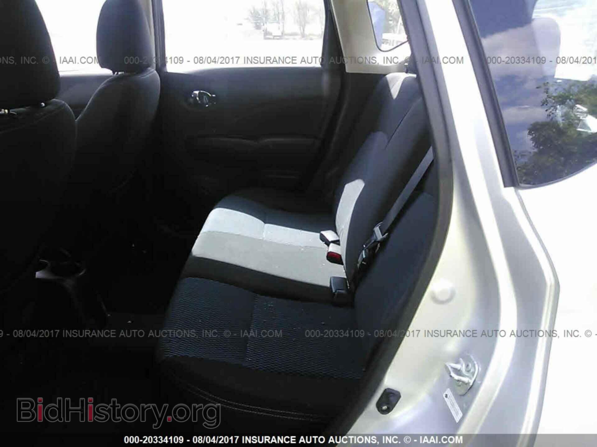 2015 Nissan Versa note - VIN: 3N1CE2CP4FL421933 - Photo 8