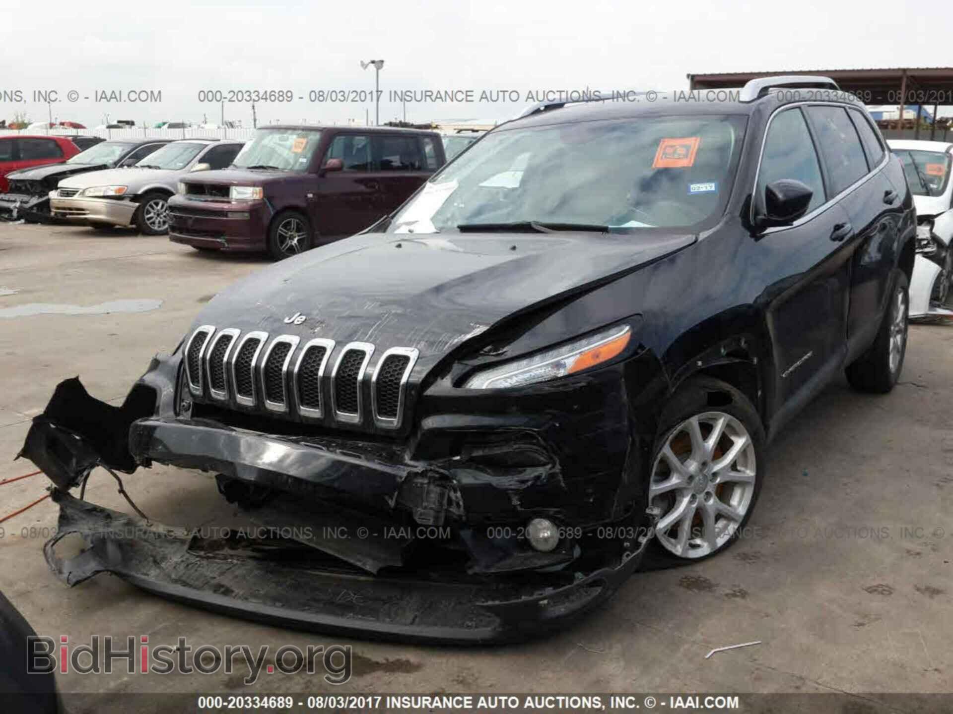 2015 Jeep Cherokee - VIN: 1C4PJLCB3FW759743 - Фото 2