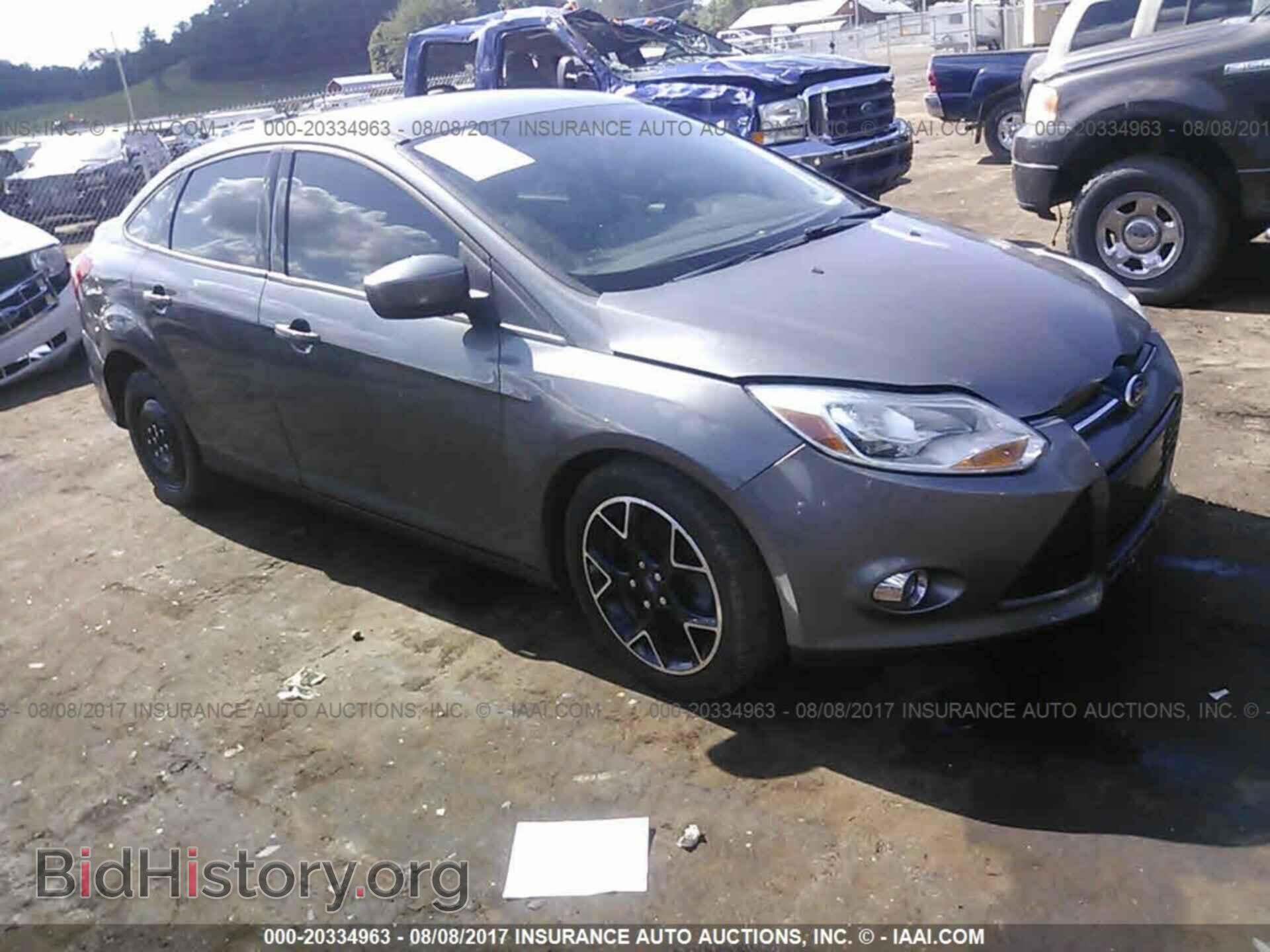 Photo 1FAHP3F22CL384963 - Ford Focus 2012
